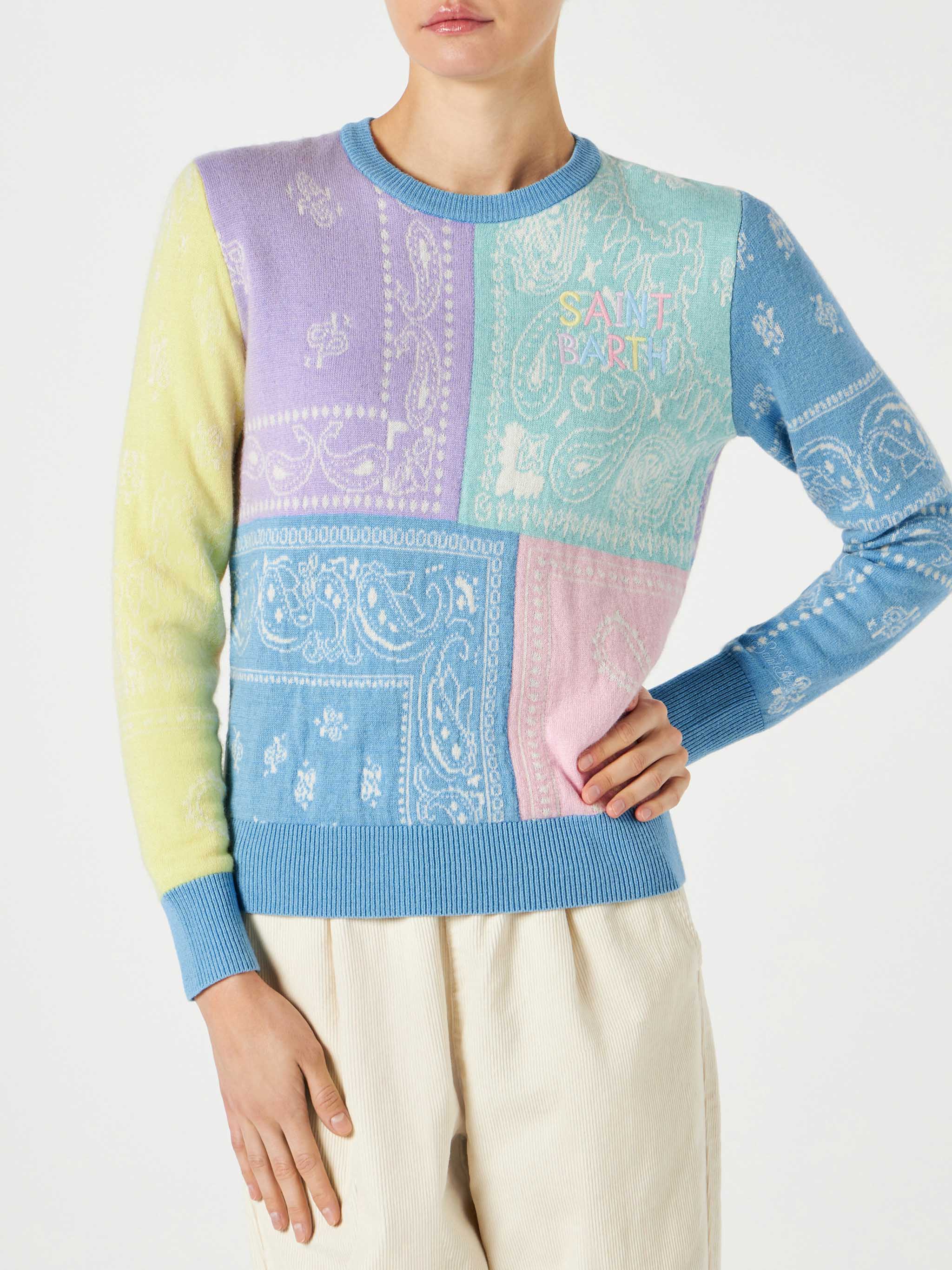 Geplooide trui voor dames met bandana-print