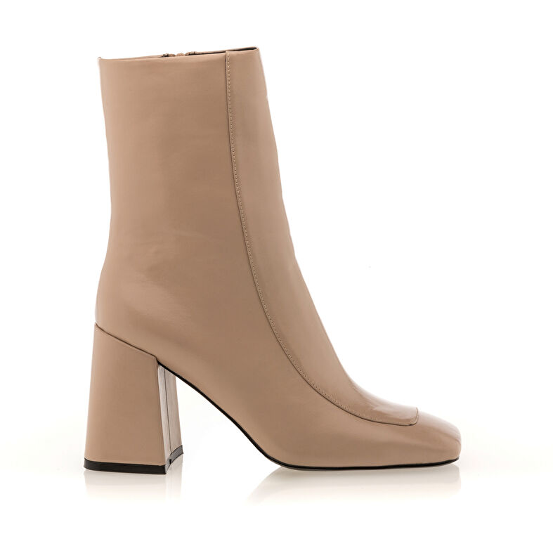 Beige Damenstiefel / Stiefeletten