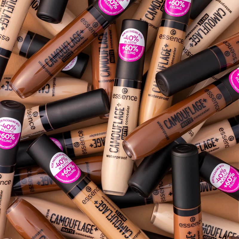 essence CAMOUFLAGE+ MATTE tekoči korektor z mat zaključkom