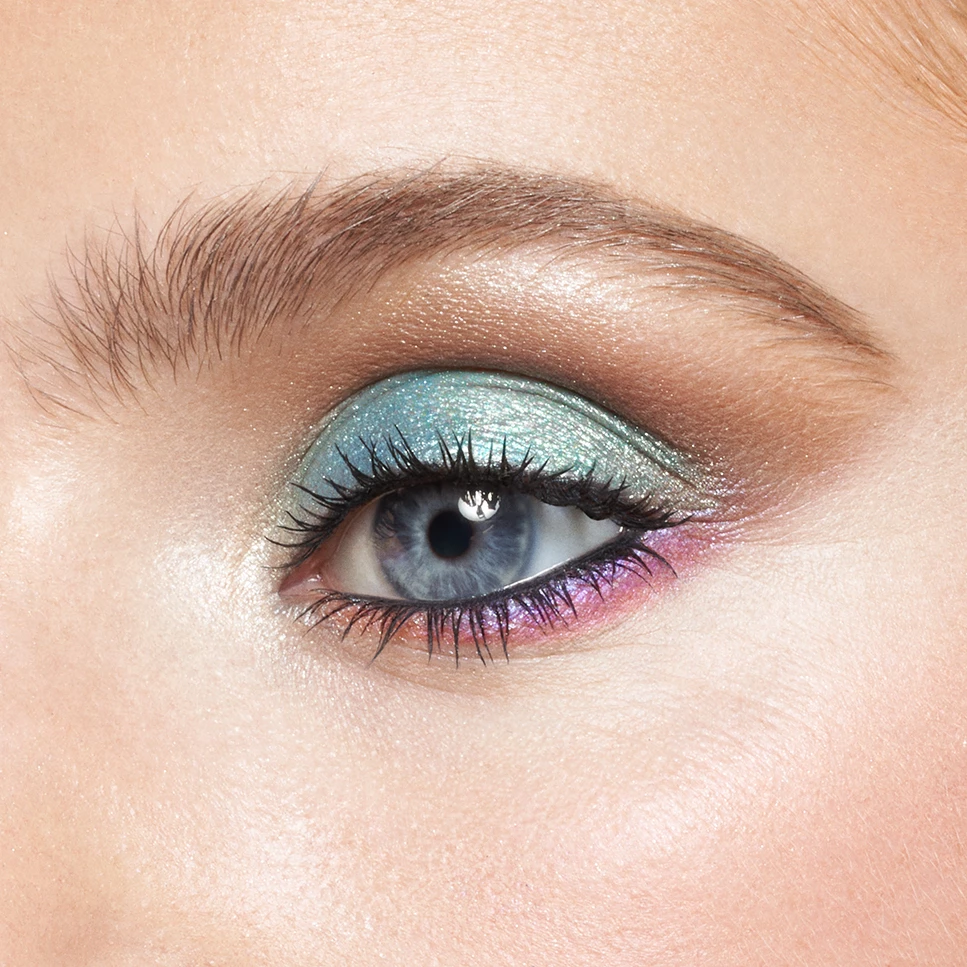 Limitált kiadású Surreal Bloom metál paletta - KVD