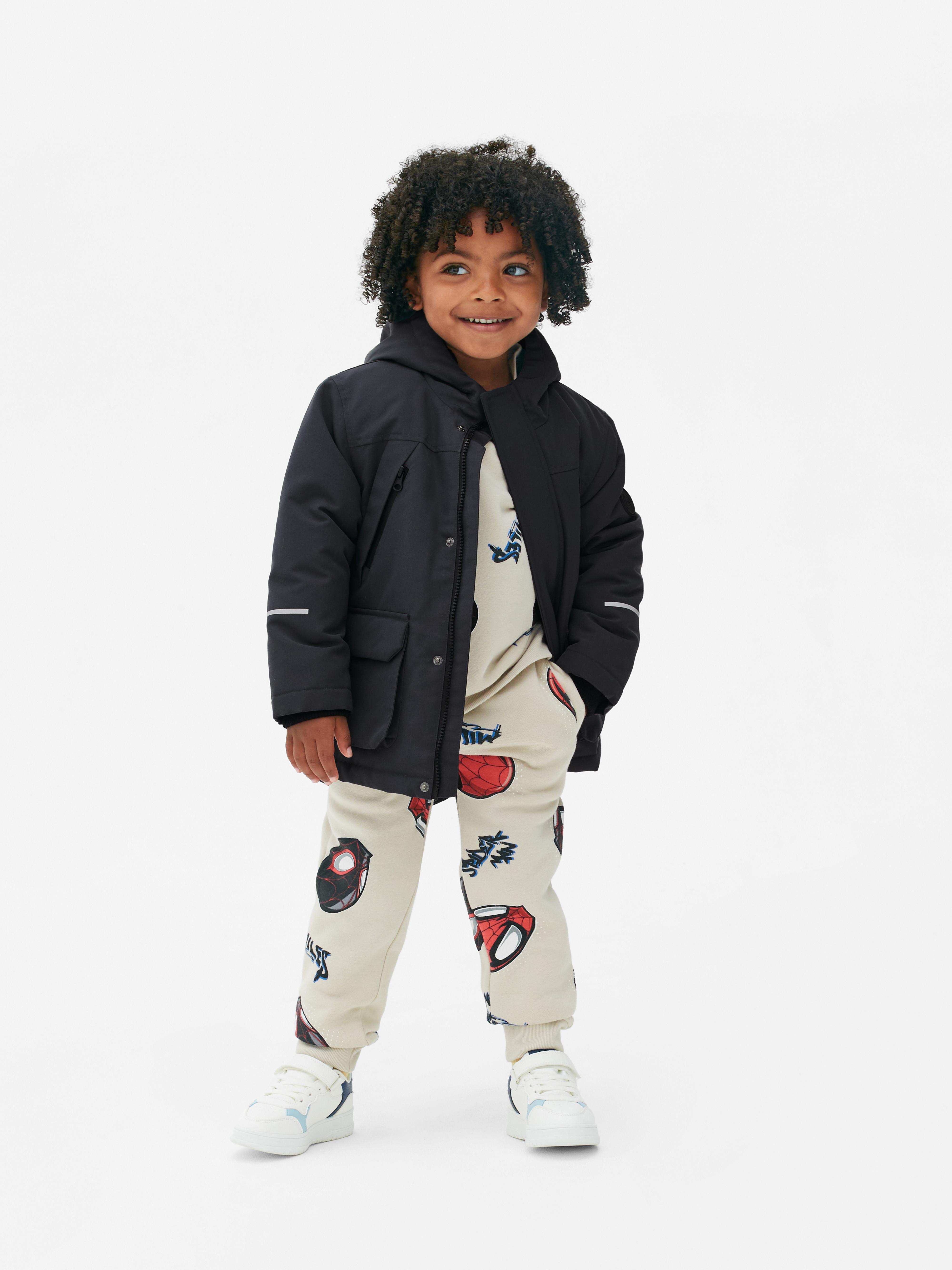 Utility-Parka Ein eleganter Parka für einen minimalistischen Outdoor-Stil