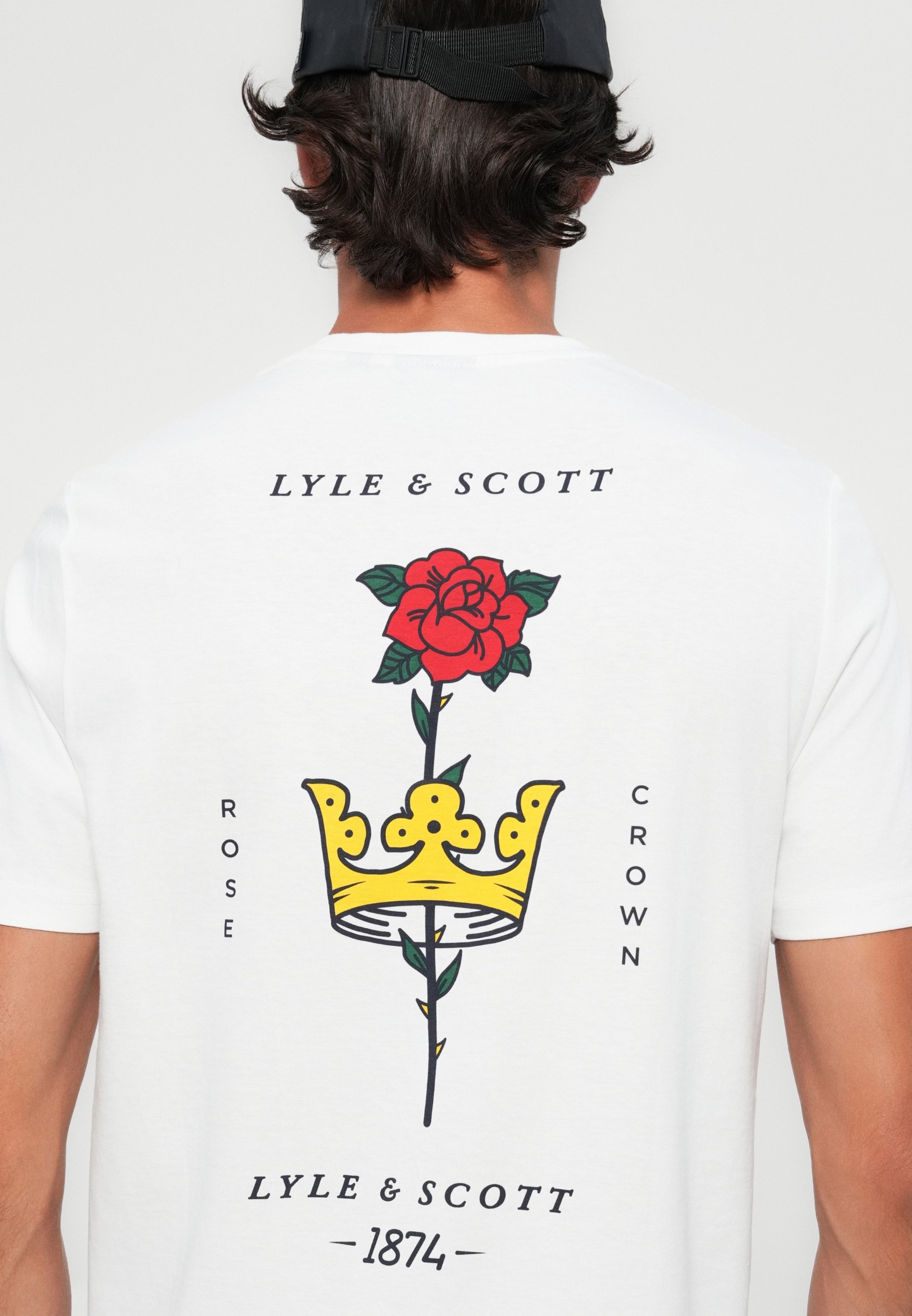 Lyle & Scott ROSE AND CROWN GRAPHIC - Prinditud T-särk - valge