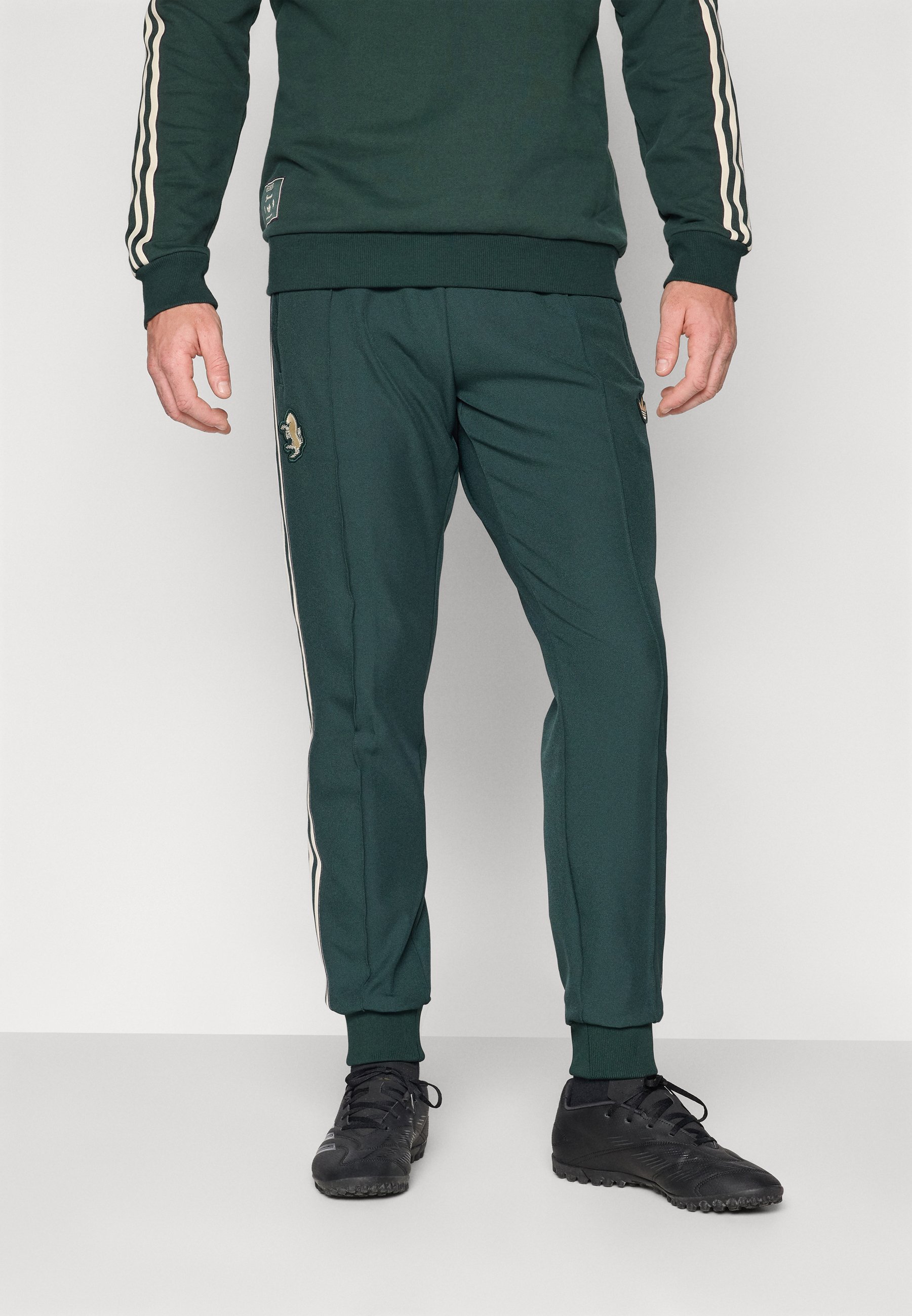 Pantalon de survêtement adidas Originals JUVENTUS TURIN ICON - Tenue de club - Vert ombre