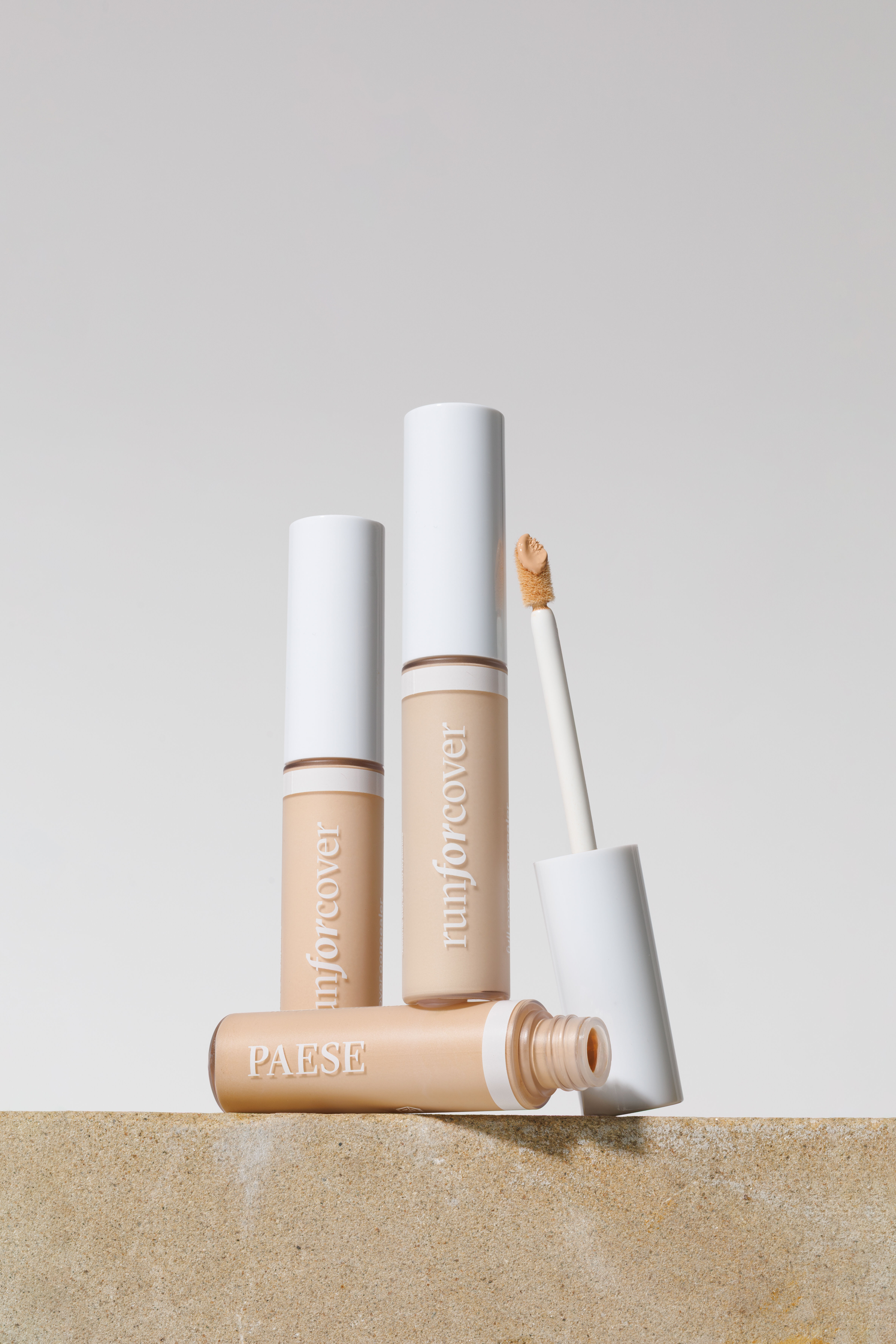 Paese RUN FOR COVER