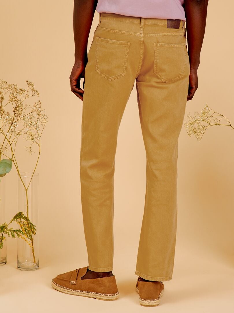 Calça jeans reta - tamanho G32 - AMARELA