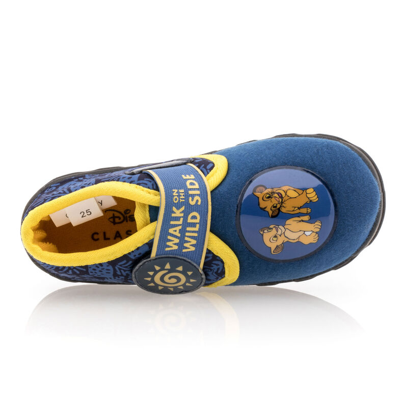 Pantuflas azules para niño