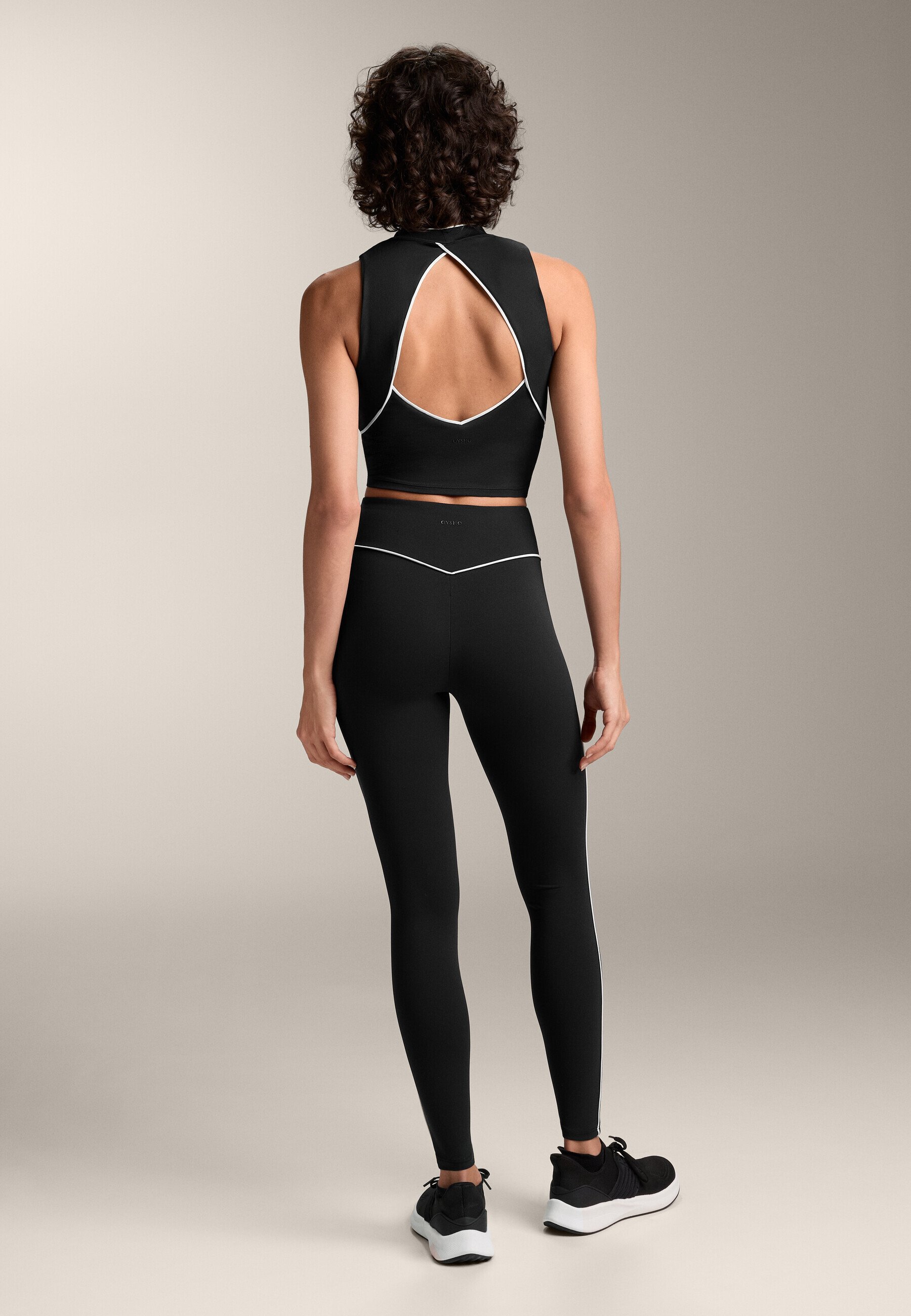 OYSHO PIPING COMFORTLUX TANK - Top - zwart