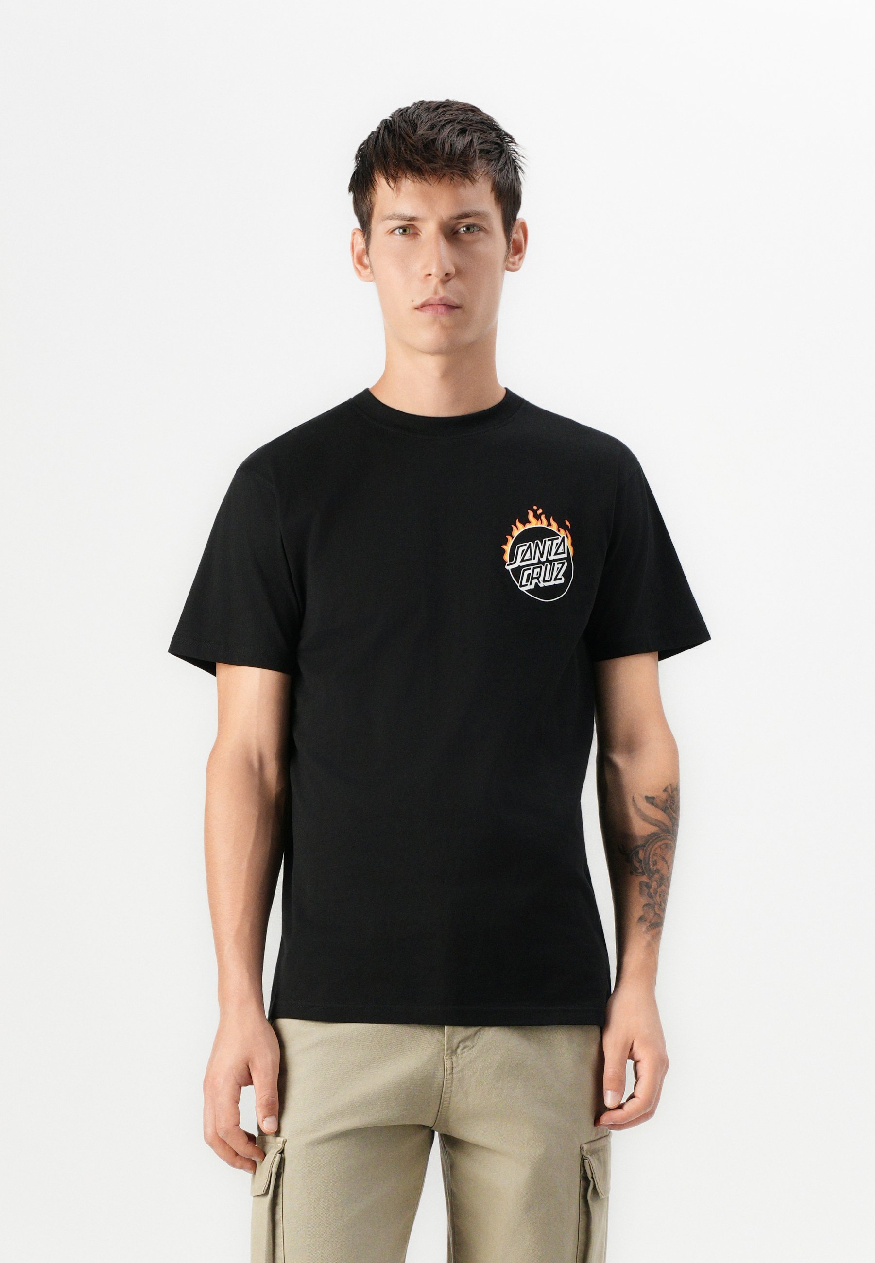 Santa Cruzi T-särgid