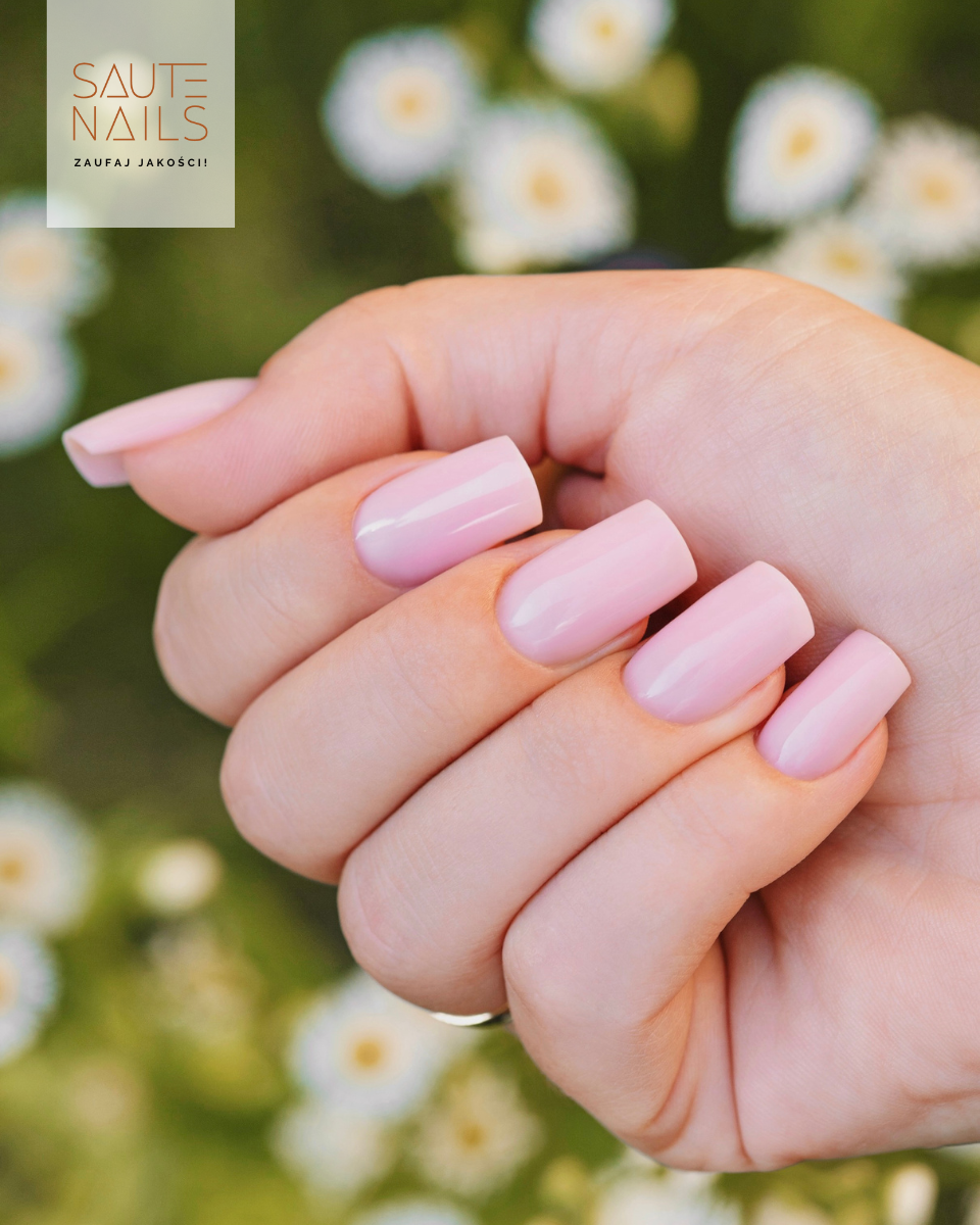 Saute Nails