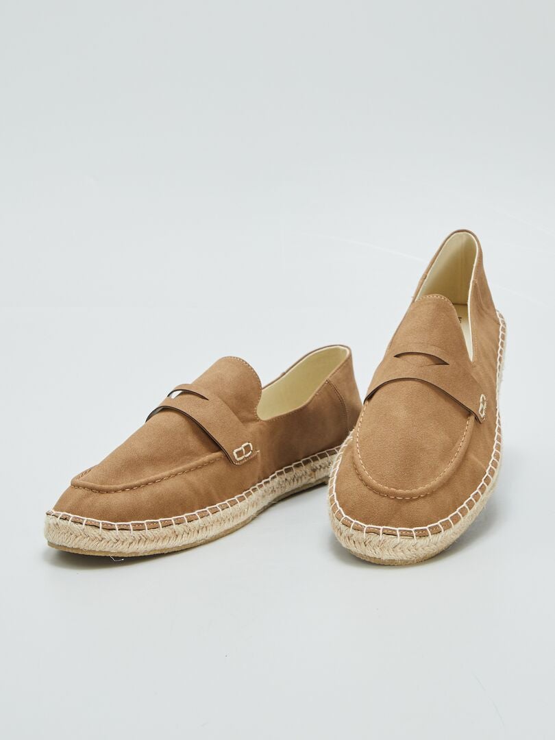 Alpargatas estilo mocassim - MARROM