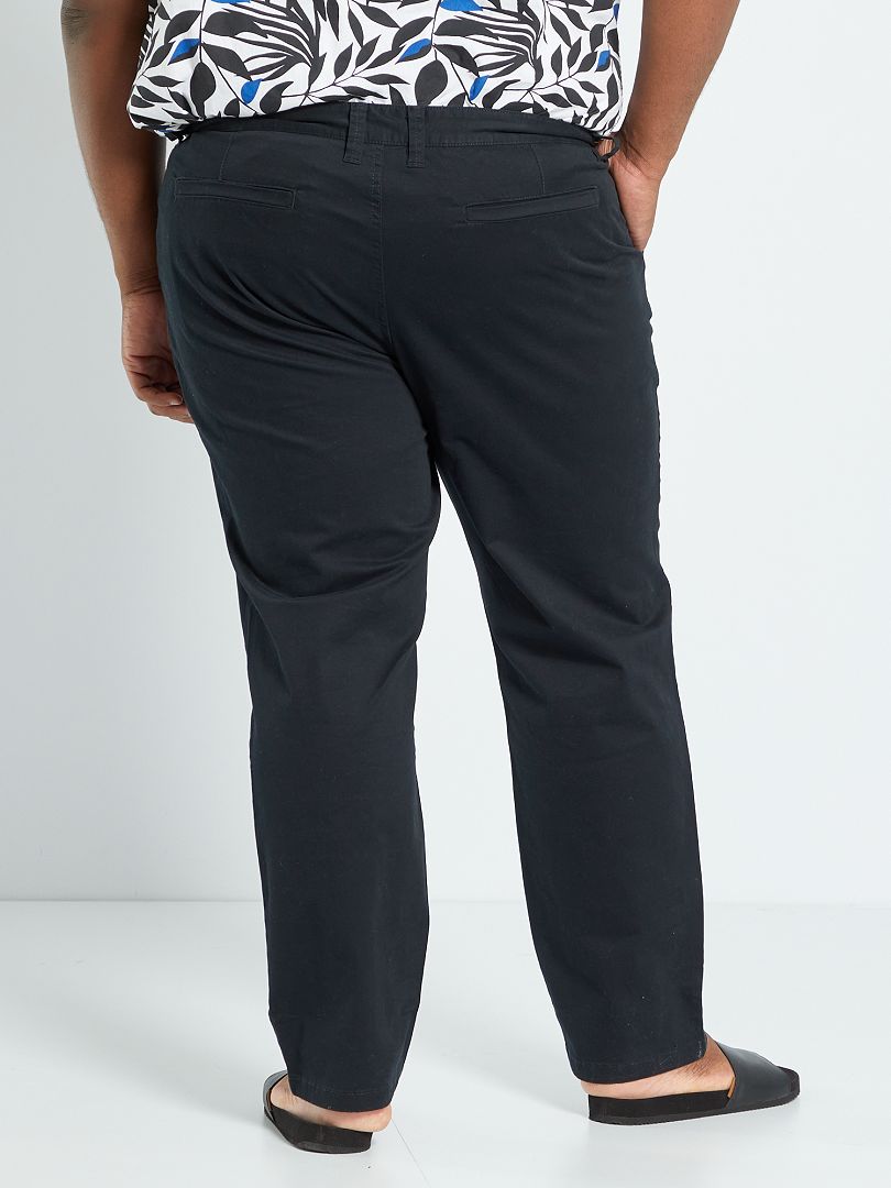 Calça chino reta L30 - Preta