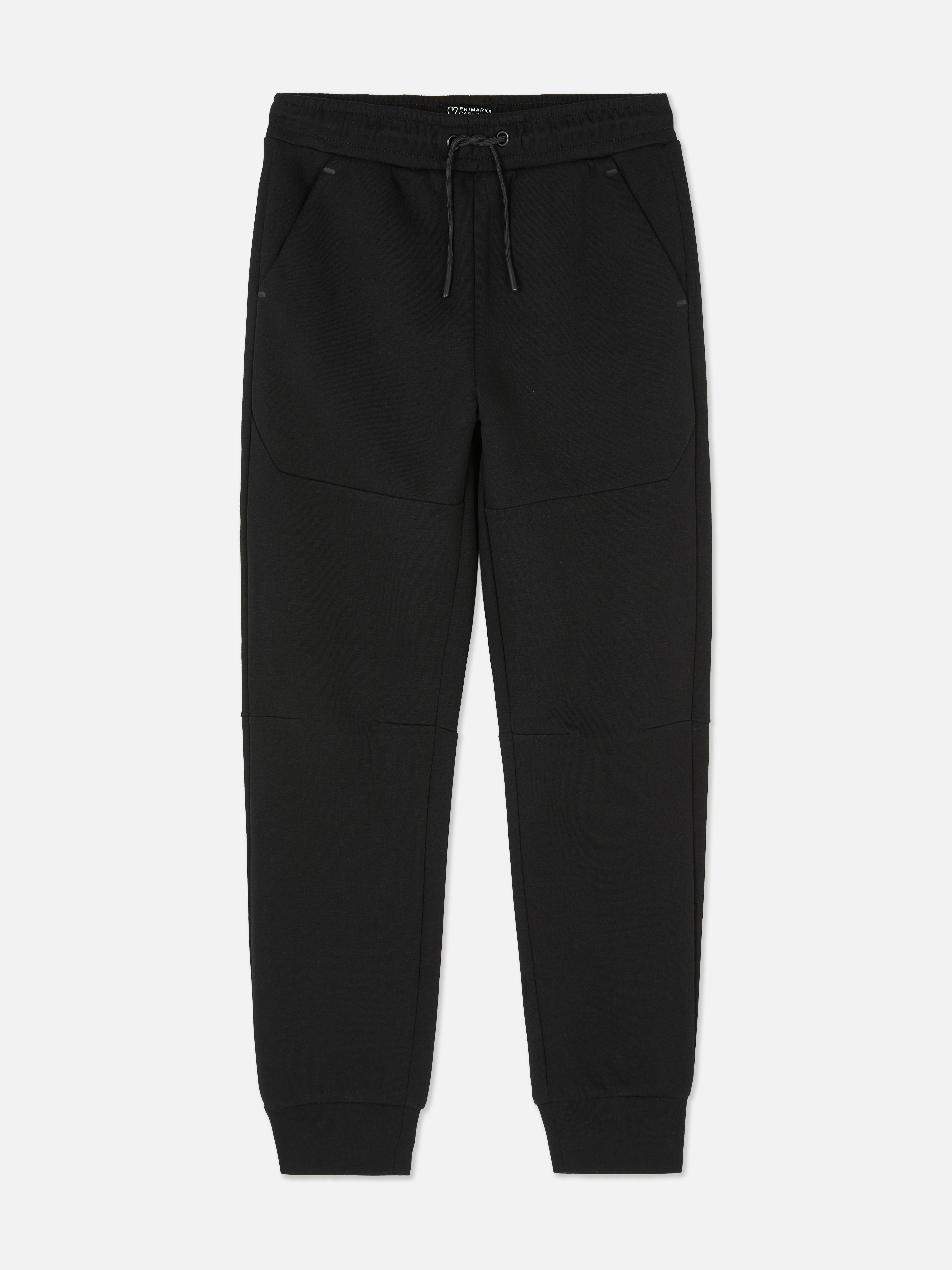 Passende Jogginghose mit Kordelzug. Diese weiche Jogginghose mit elastischem Bund ist wunderbar bequem.