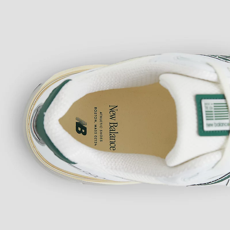 Unisex Wyprodukowano w USA 990v4 - Wapń z leśną zielenią