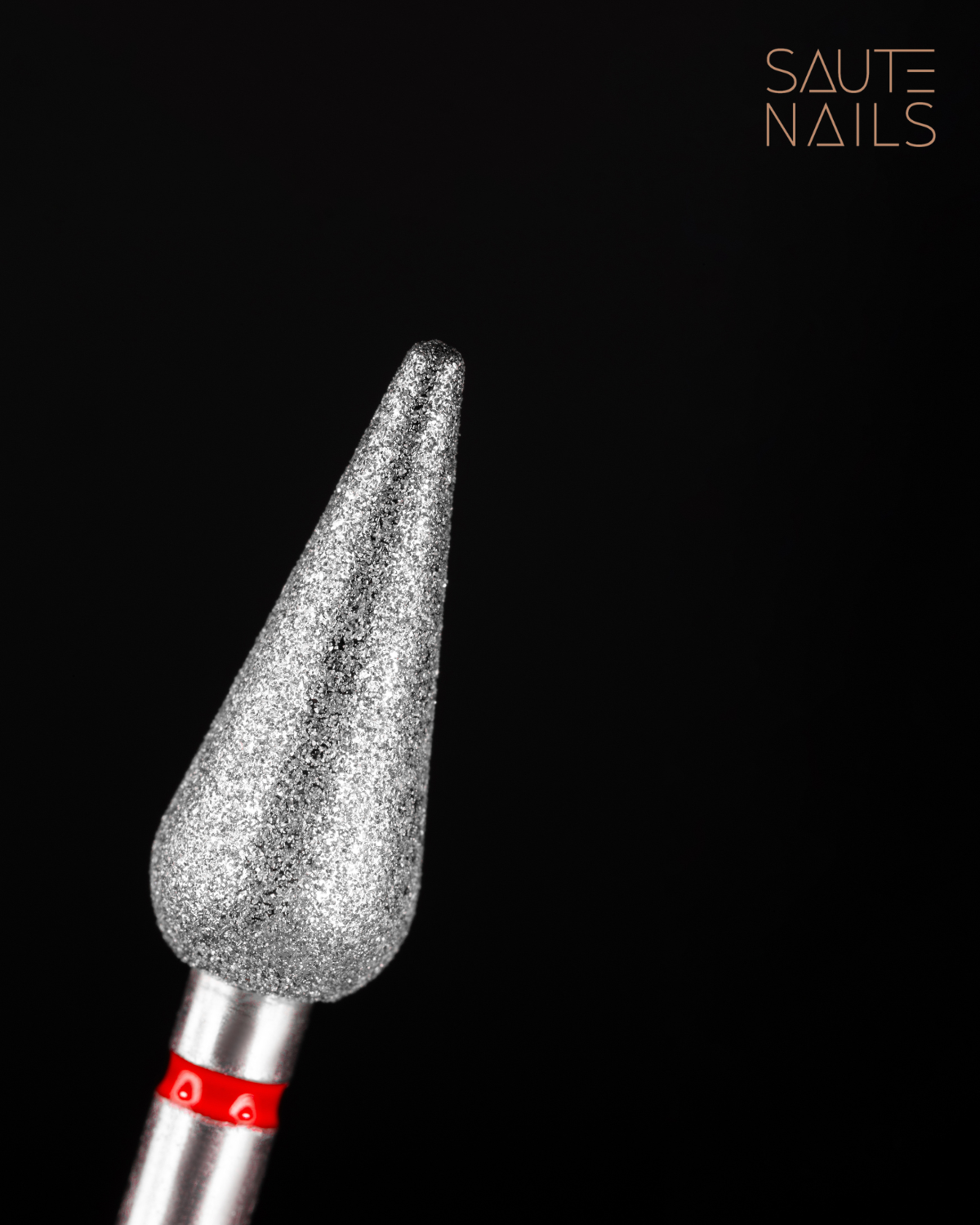 Saute Nails