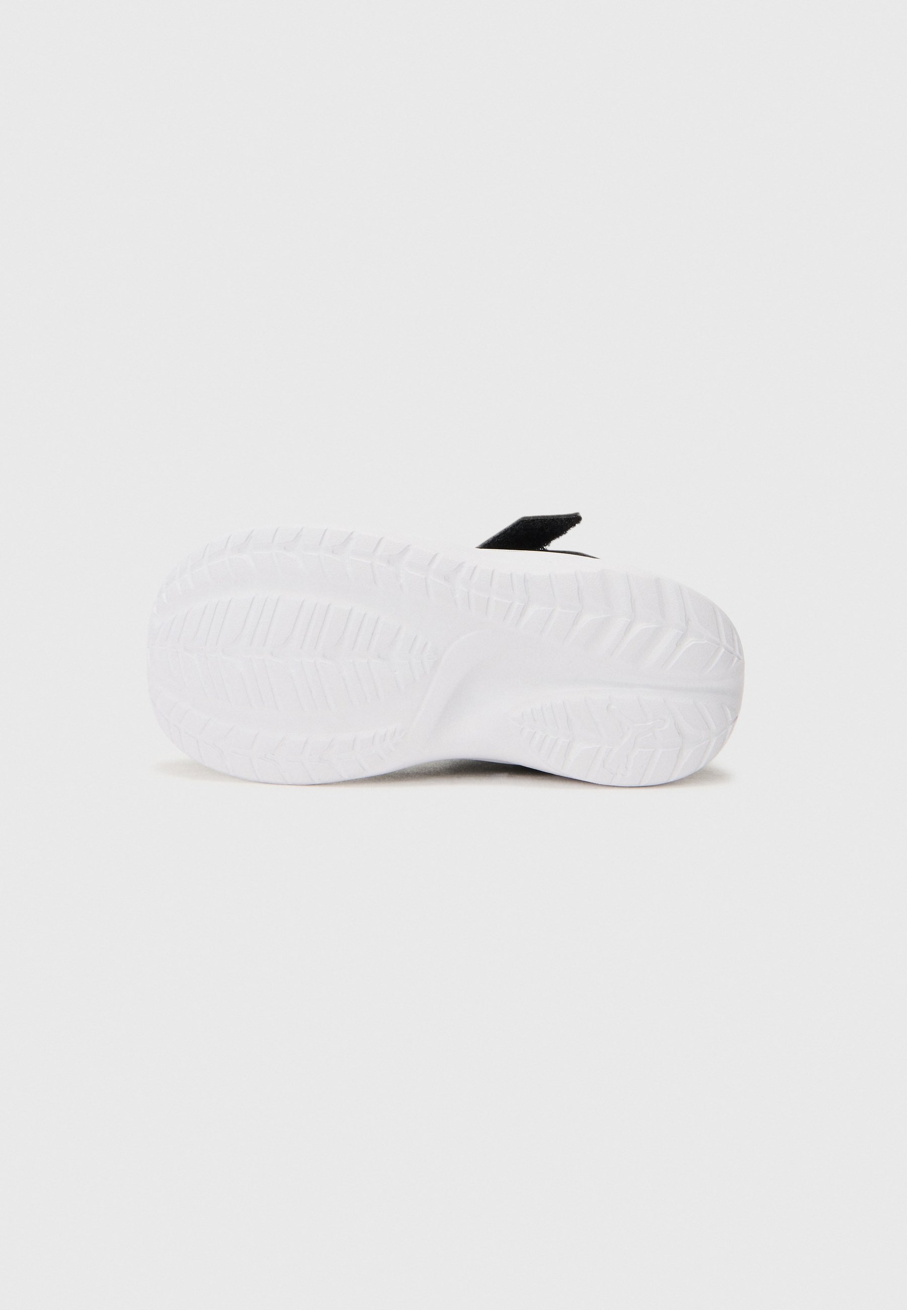 Puma SKYROCKET 2 UNISEX - Hardloopschoenen voor op de weg - zwart/wit/zilverkleurig