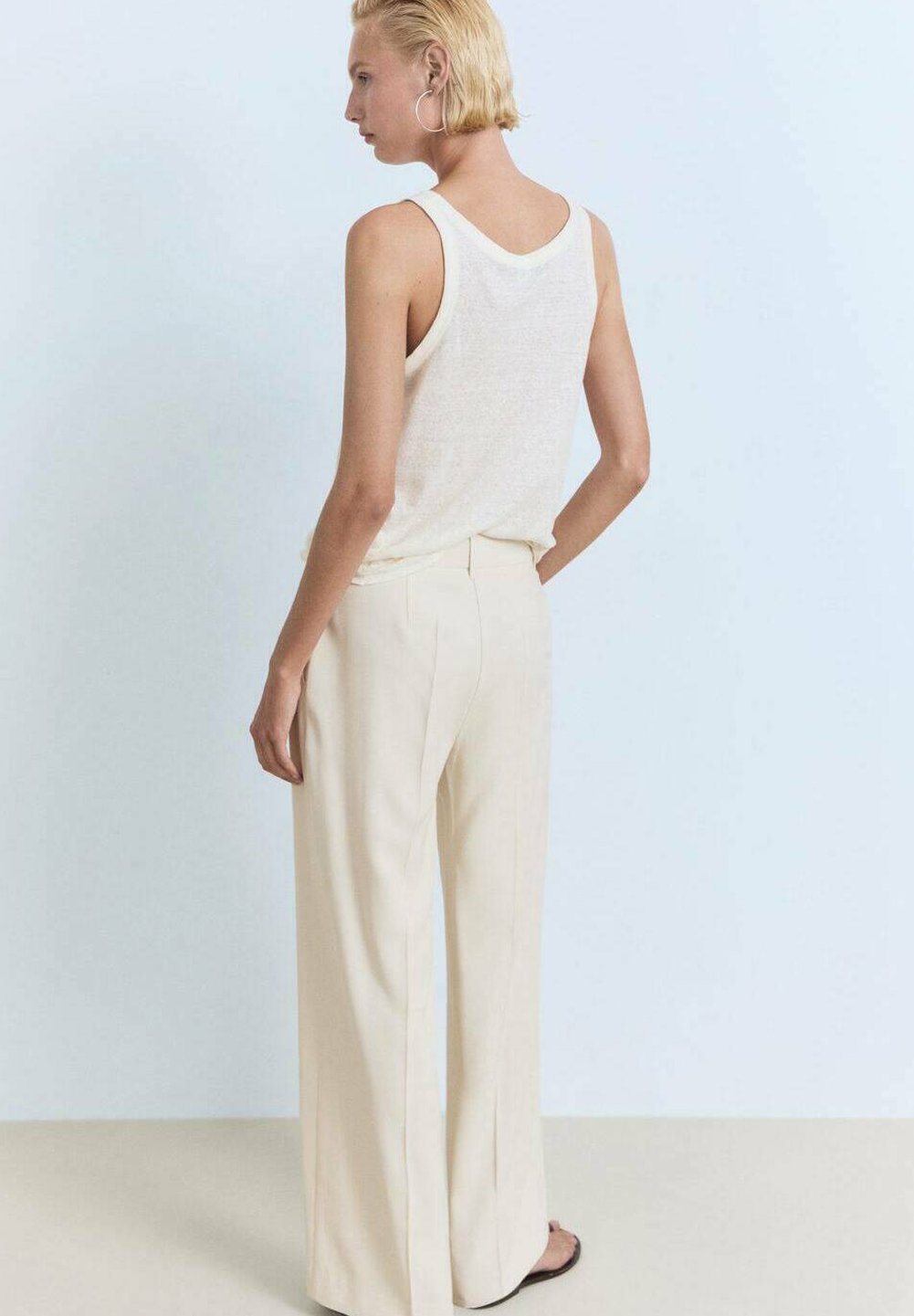 Mango MID-RISE - Broek - gebroken wit