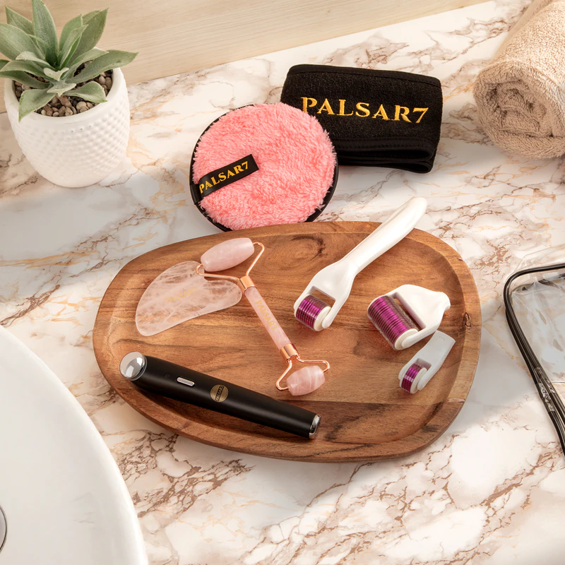 PALSAR7 Collagen & Massage Set Geschenkset für intensive Gesichtspflege