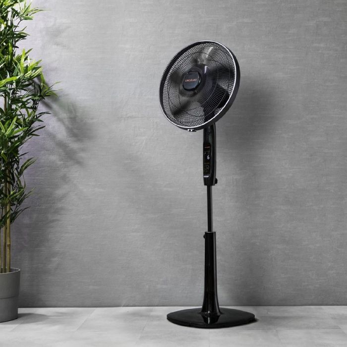 Ventilador de pedestal Cecotec con control remoto y temporizador EnergySilence 1020 ExtremeConnected, 60 W, 10 aspas, motor de 6 velocidades.