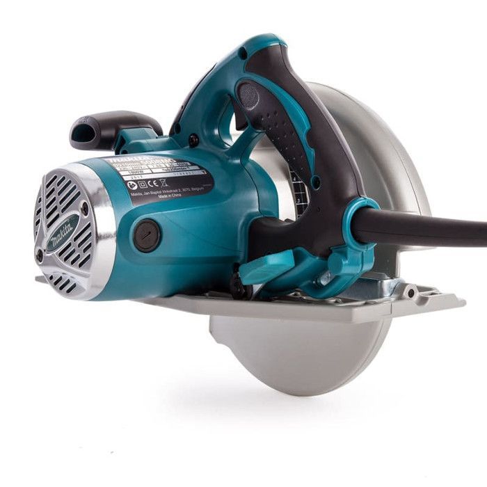 Makita 1800W 210mm Circular Saw (Supplied with Makpac carrying case) - 5008MGJ