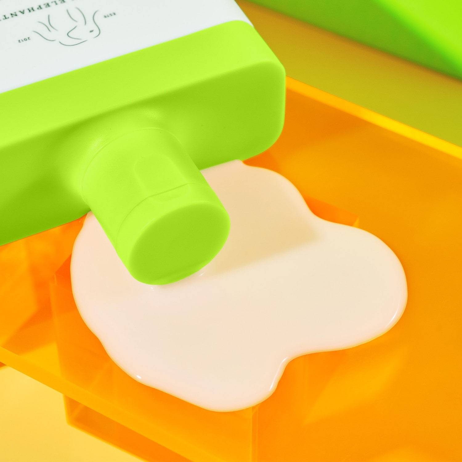 Drunk Elephant Silamino mlijeko za kosu bez ispiranja - 240 ml