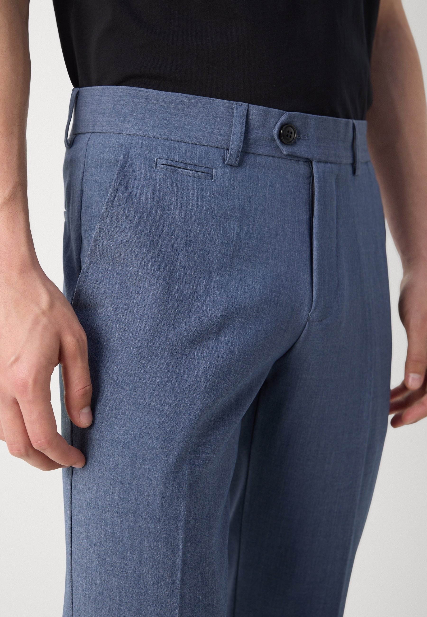 Lindbergh Chino hlače - pjegavo plave