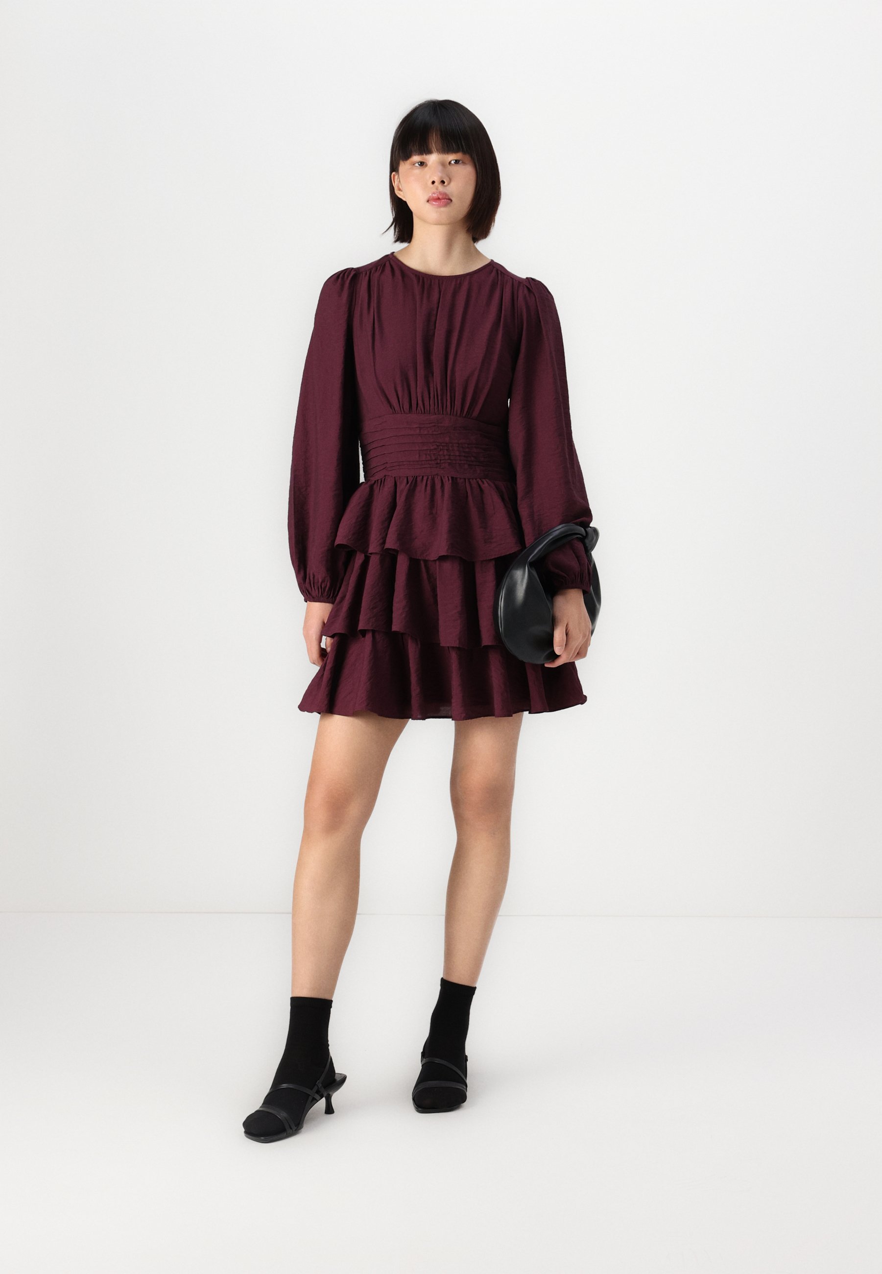 Vero Moda VMLISE KORTE JURK MET O-HALS - Dagjurk - wijnproeverij