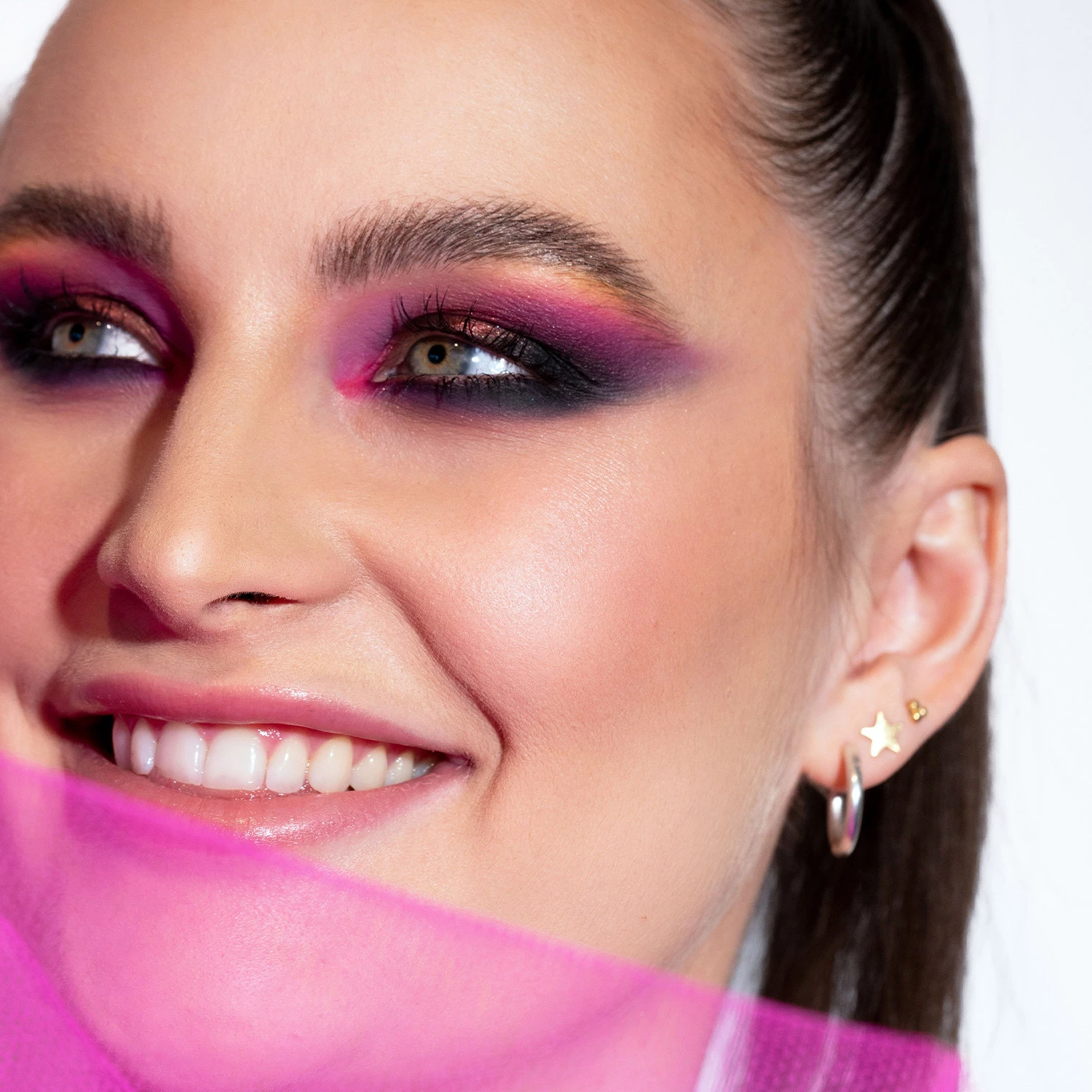 On Set - Dlouhotrvající fixační sprej - LH cosmetics