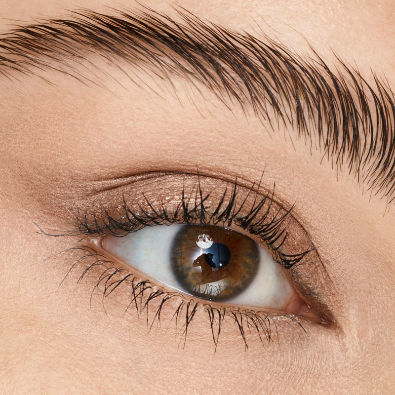 Bastões de sombra para olhos Catrice com aloe vera