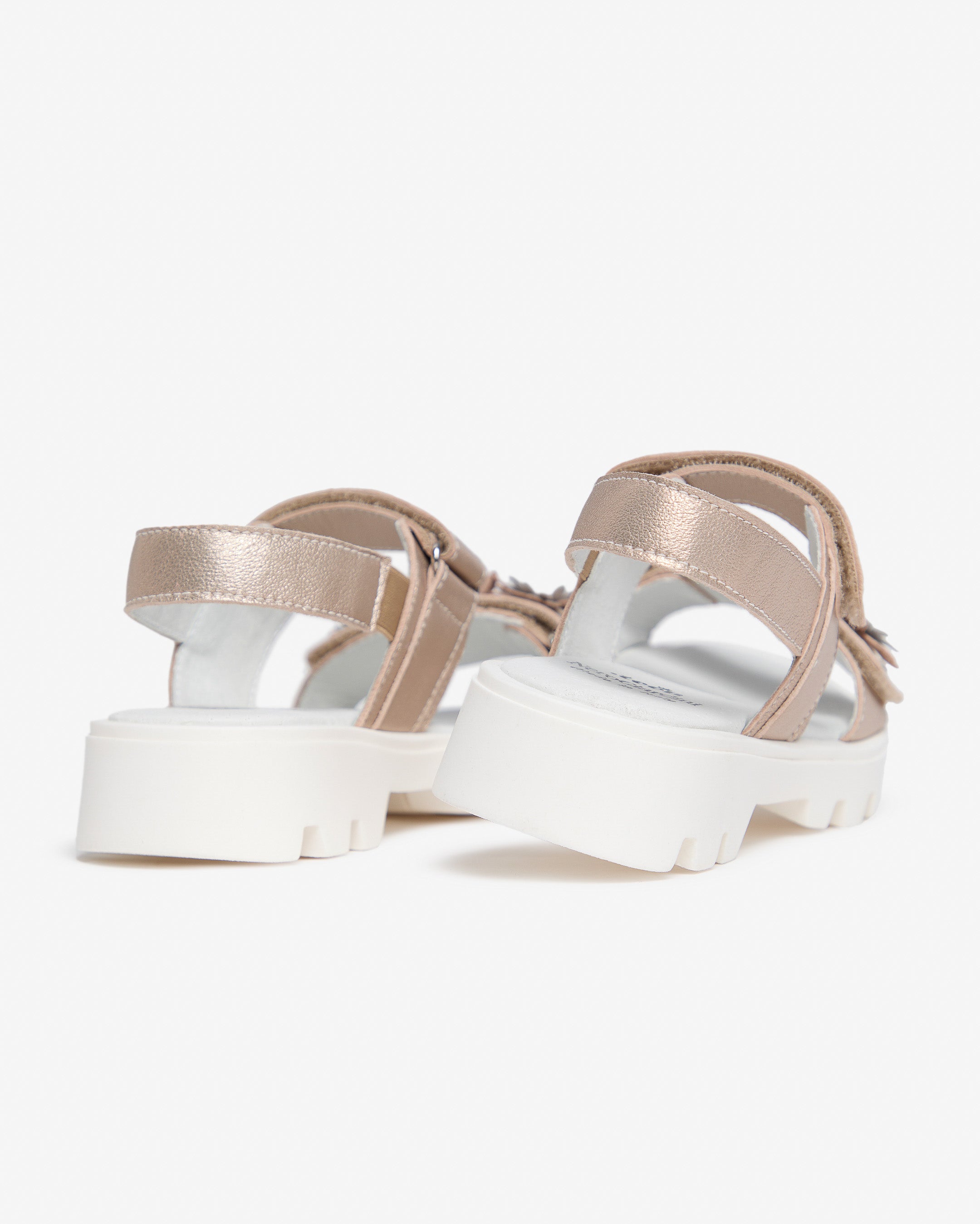  Ledersandalen für Teenager-Mädchen