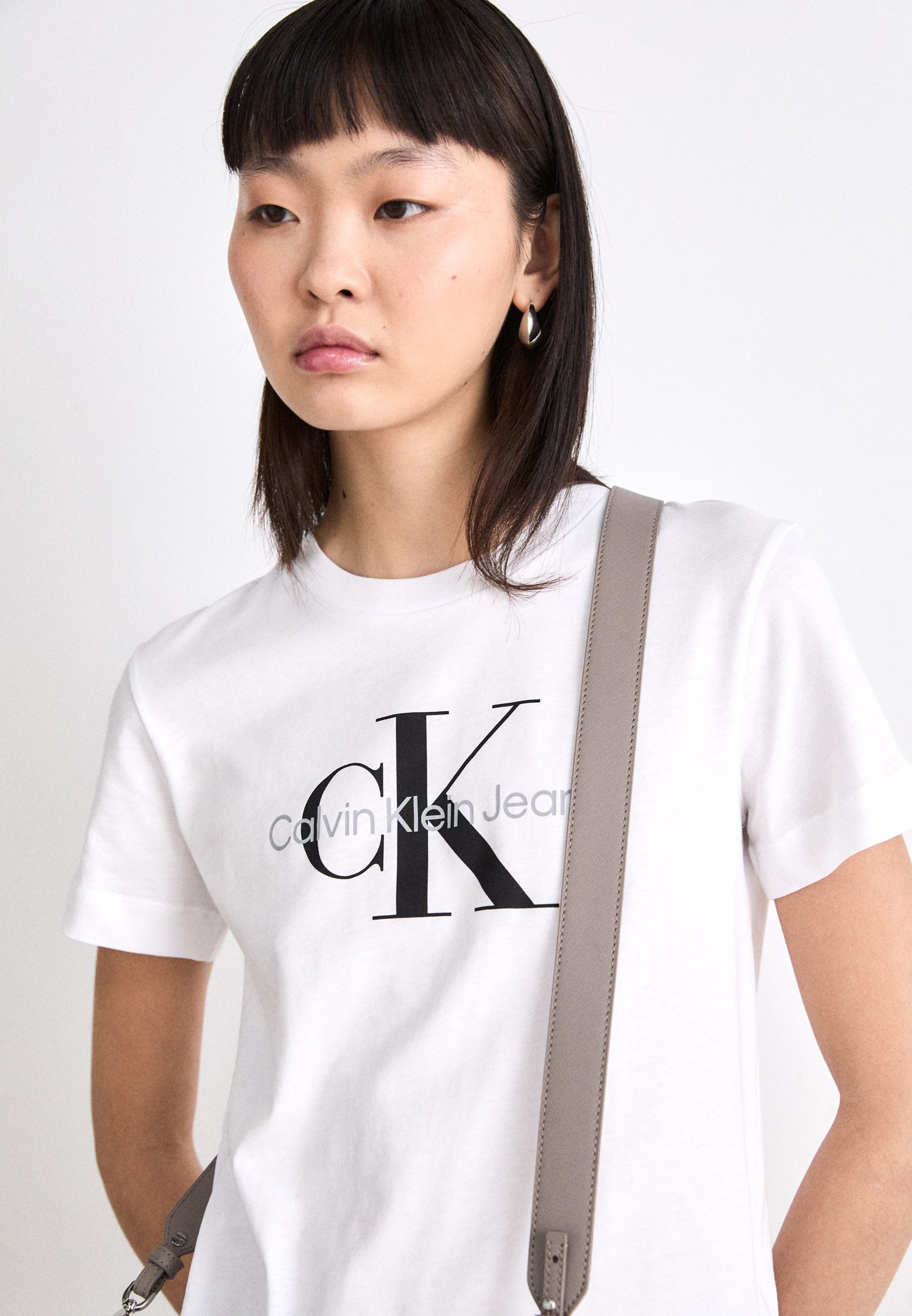 T-shirt imprimé Calvin Klein Jeans CORE MONOGRAM REGULAR - blanc éclatant