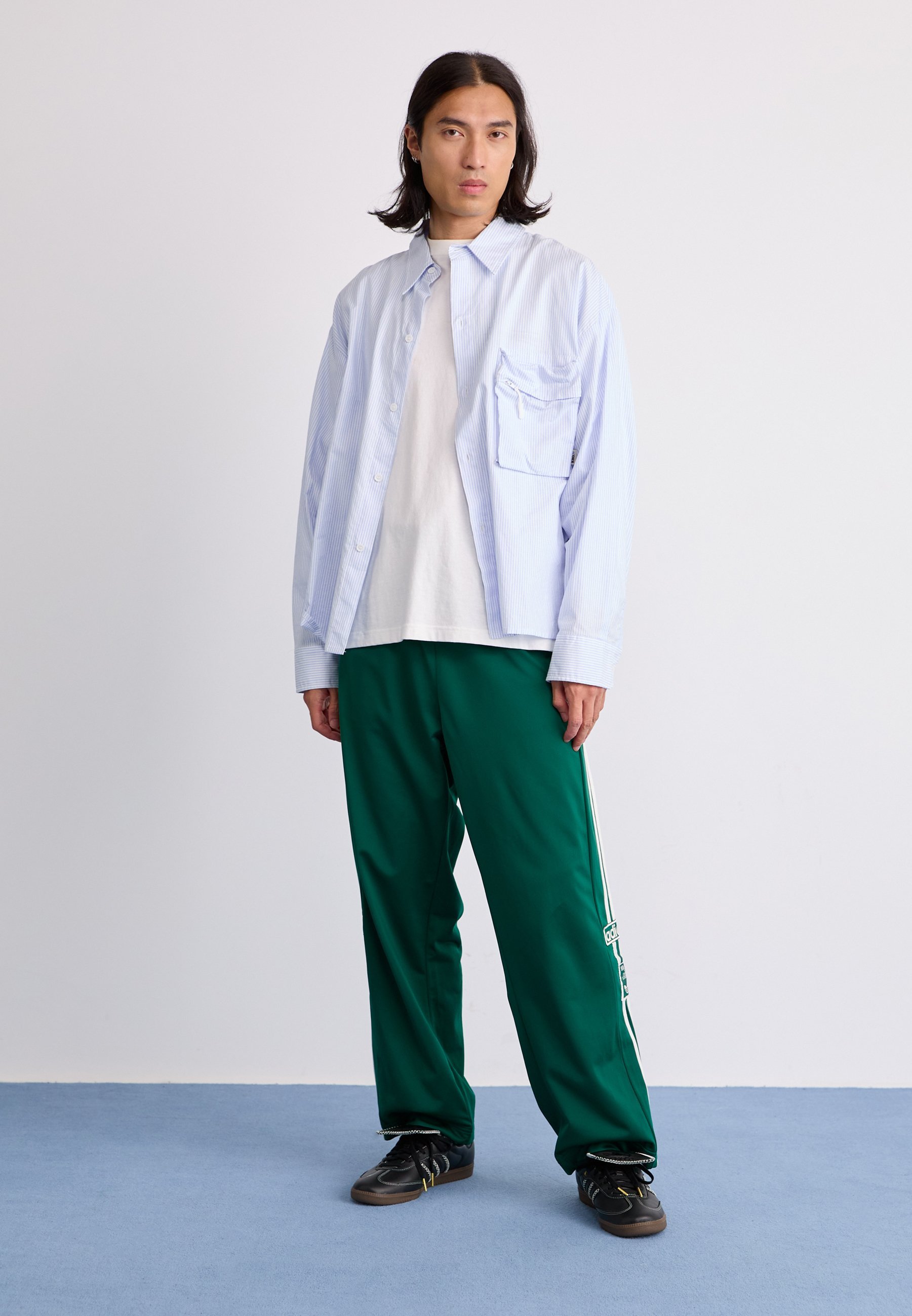 adidas Originals szabadidőnadrág