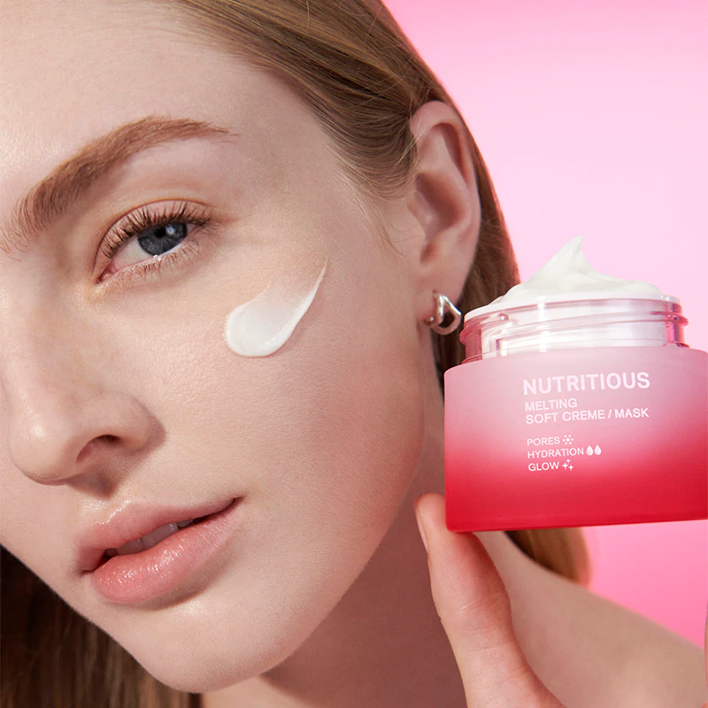 Estée Lauder Nutritious Melting Soft Creme/Mask: verzachtende, lichte crème en masker in één.