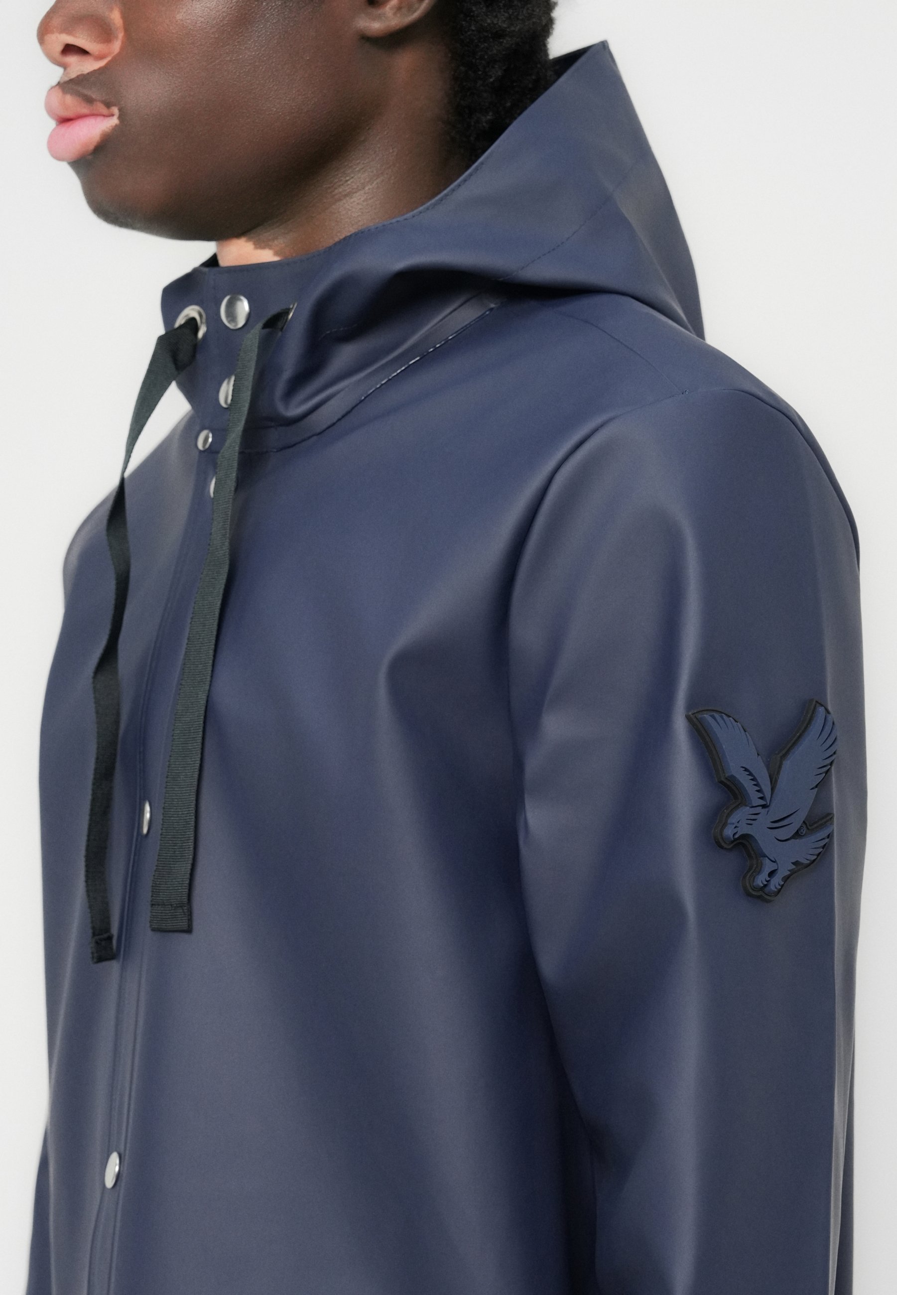Stutterheim STUTTERHEIM X LYLE & SCOTT JACKET - Waterdichte jas - marineblauw