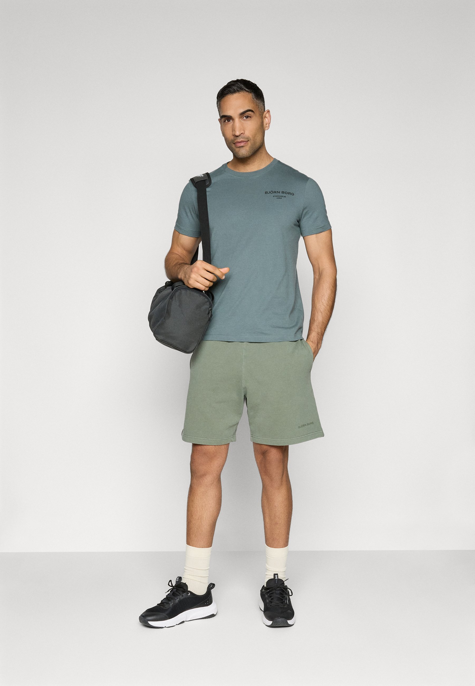 Björn Borg ESSENTIAL - T-shirt basique - vert sapin