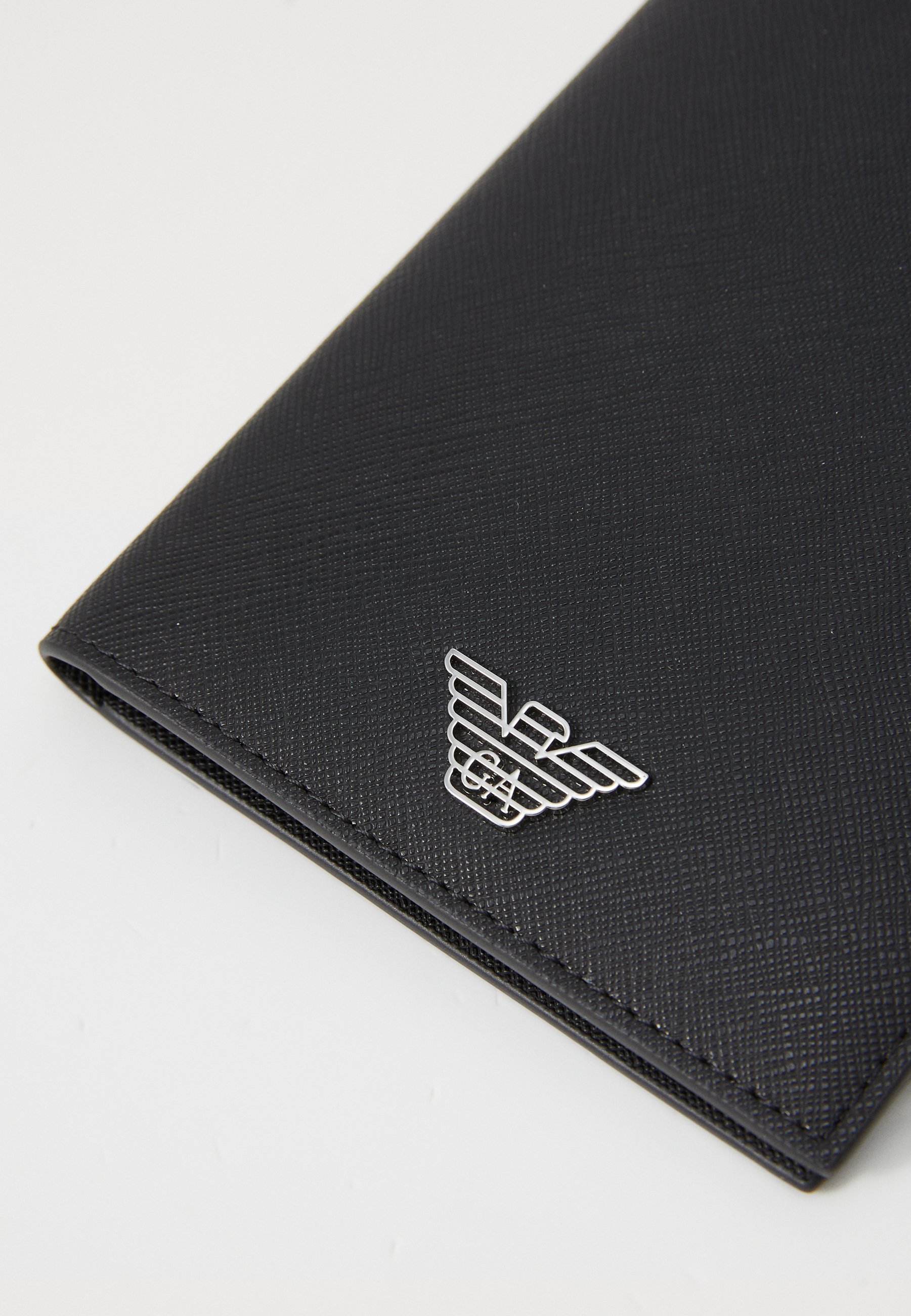 Emporio Armani ETUI NA KARTY - Etui na paszport - czarne piękno
