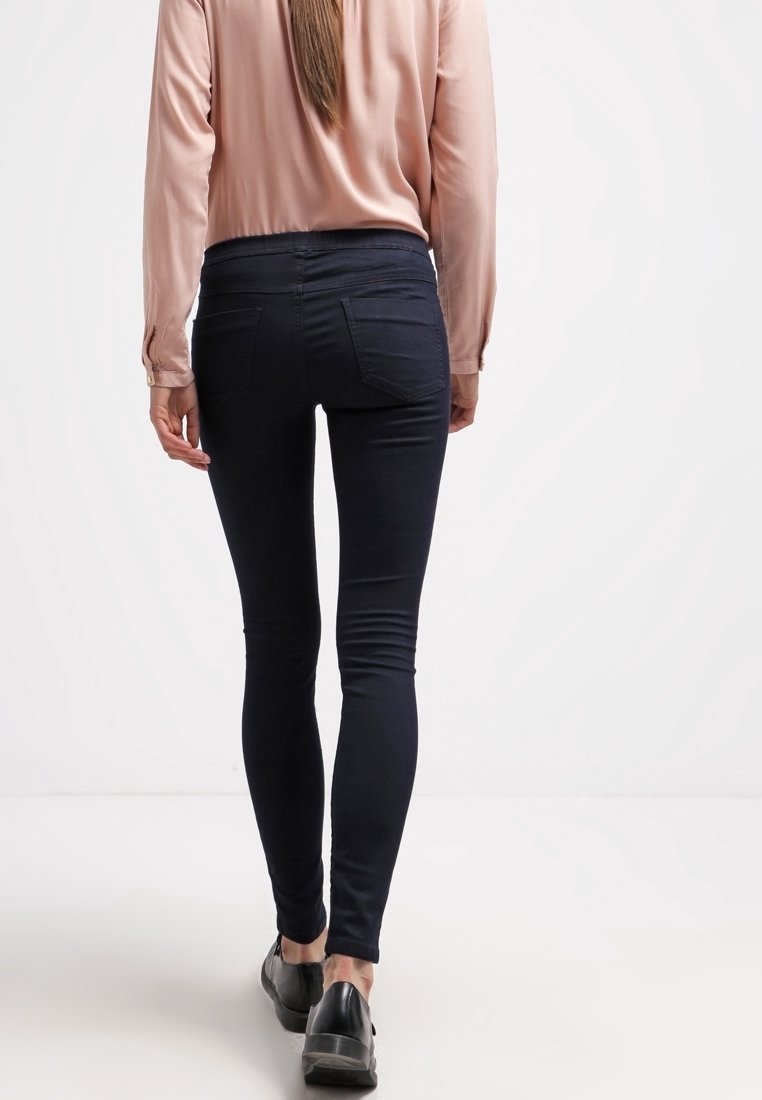 Zalando Essentials Jeggings - donkerblauwe denim