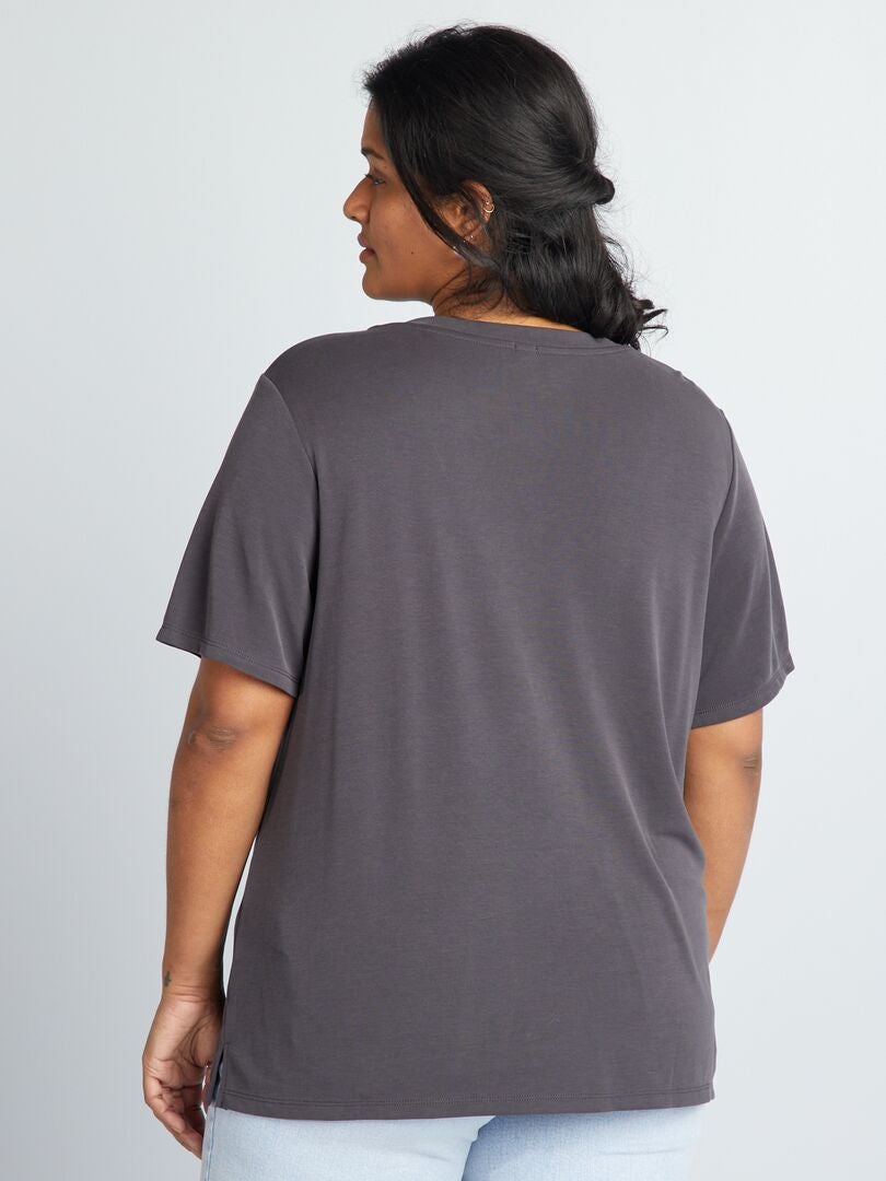 Camiseta de manga curta elástica - PRETA