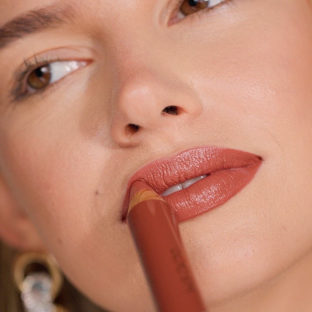 ZOEVA Lipstick Pout Perfect Lipstick Pencil - 1 št