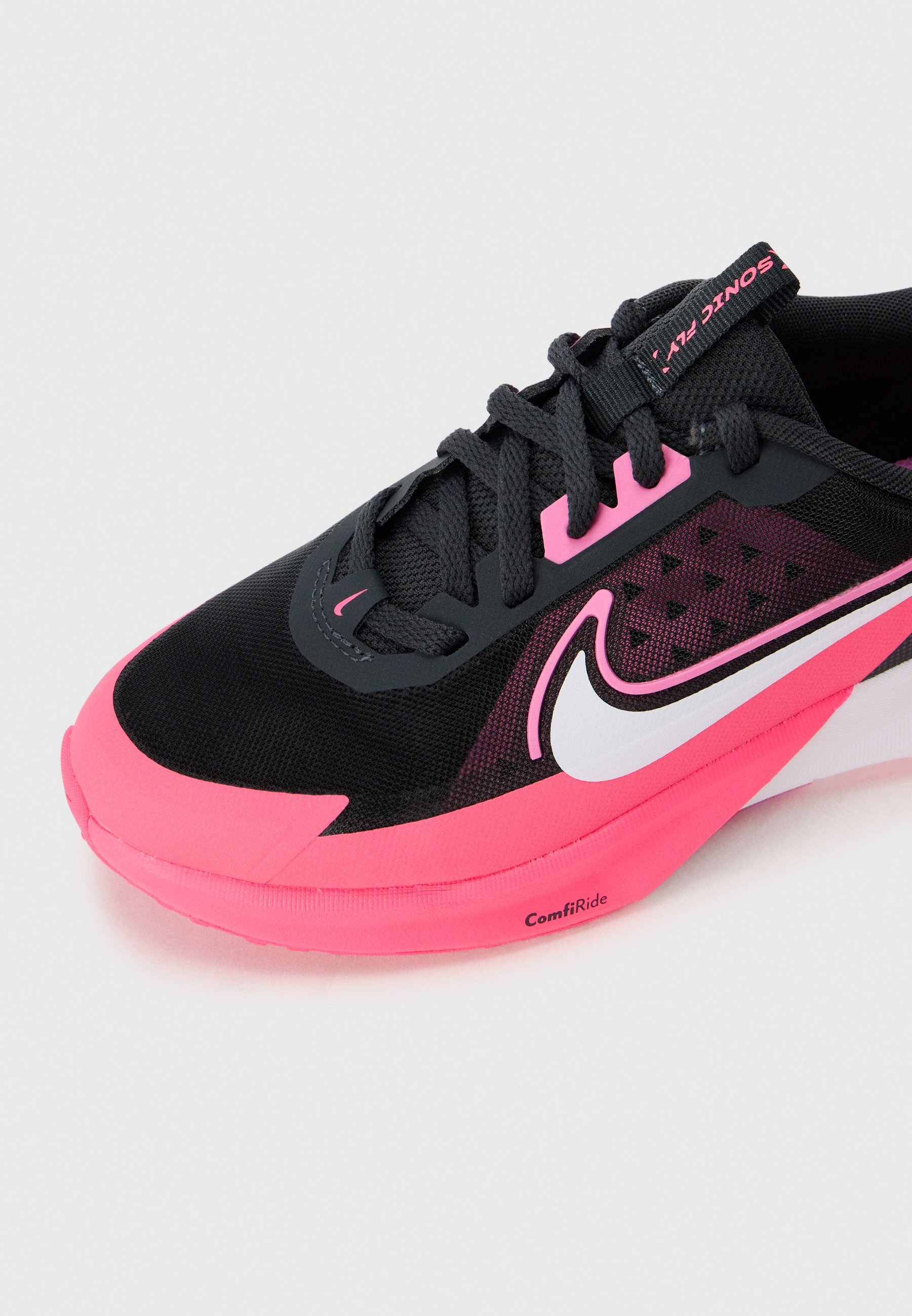 Nike Performance SONIC FLY - Hardloopschoenen voor op de weg - off noir/crimson/hyper pink/playful pink