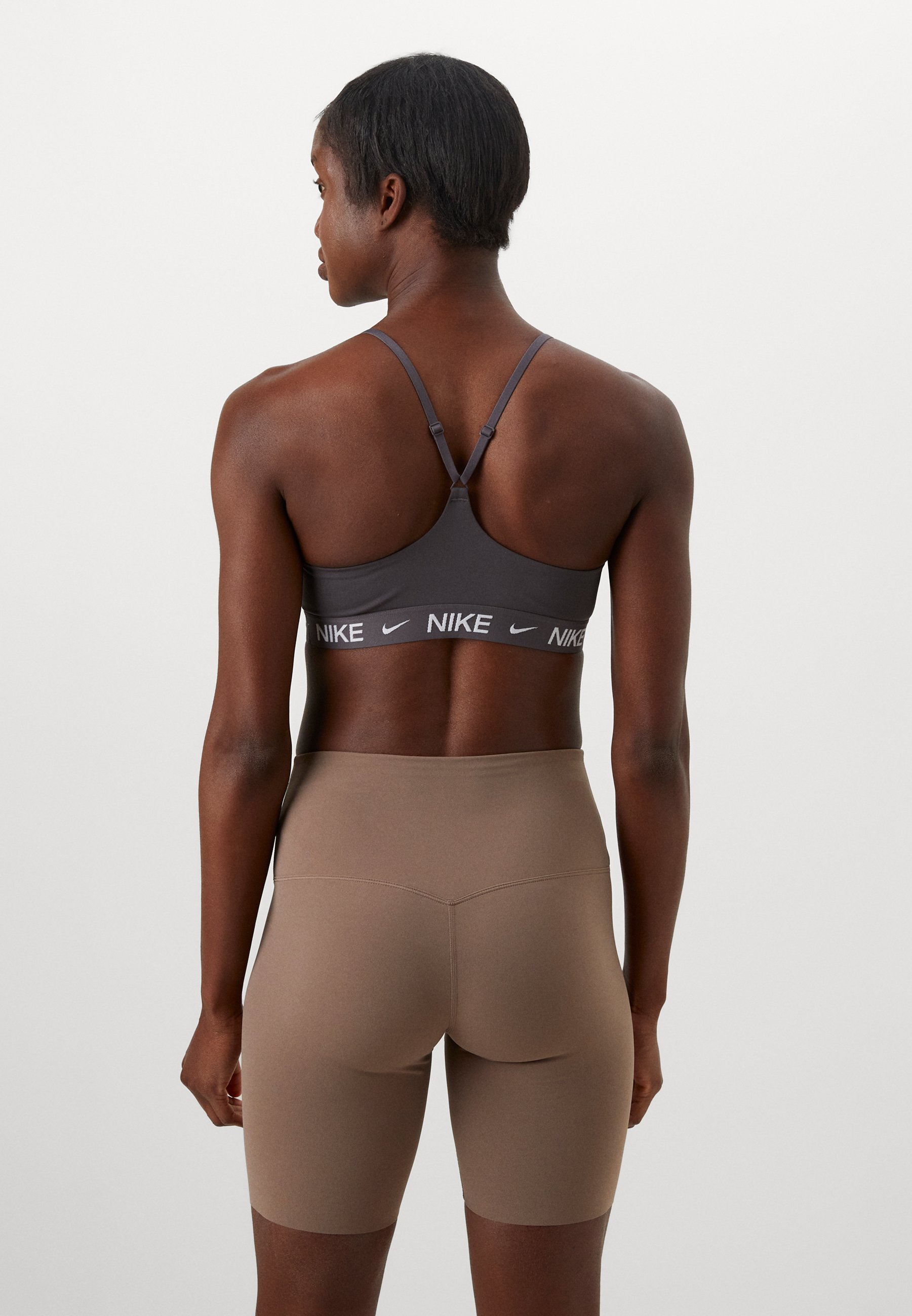 Nike Performance INDY BRA – Sport-BH mit leichter Stützfunktion – Thunder Grey