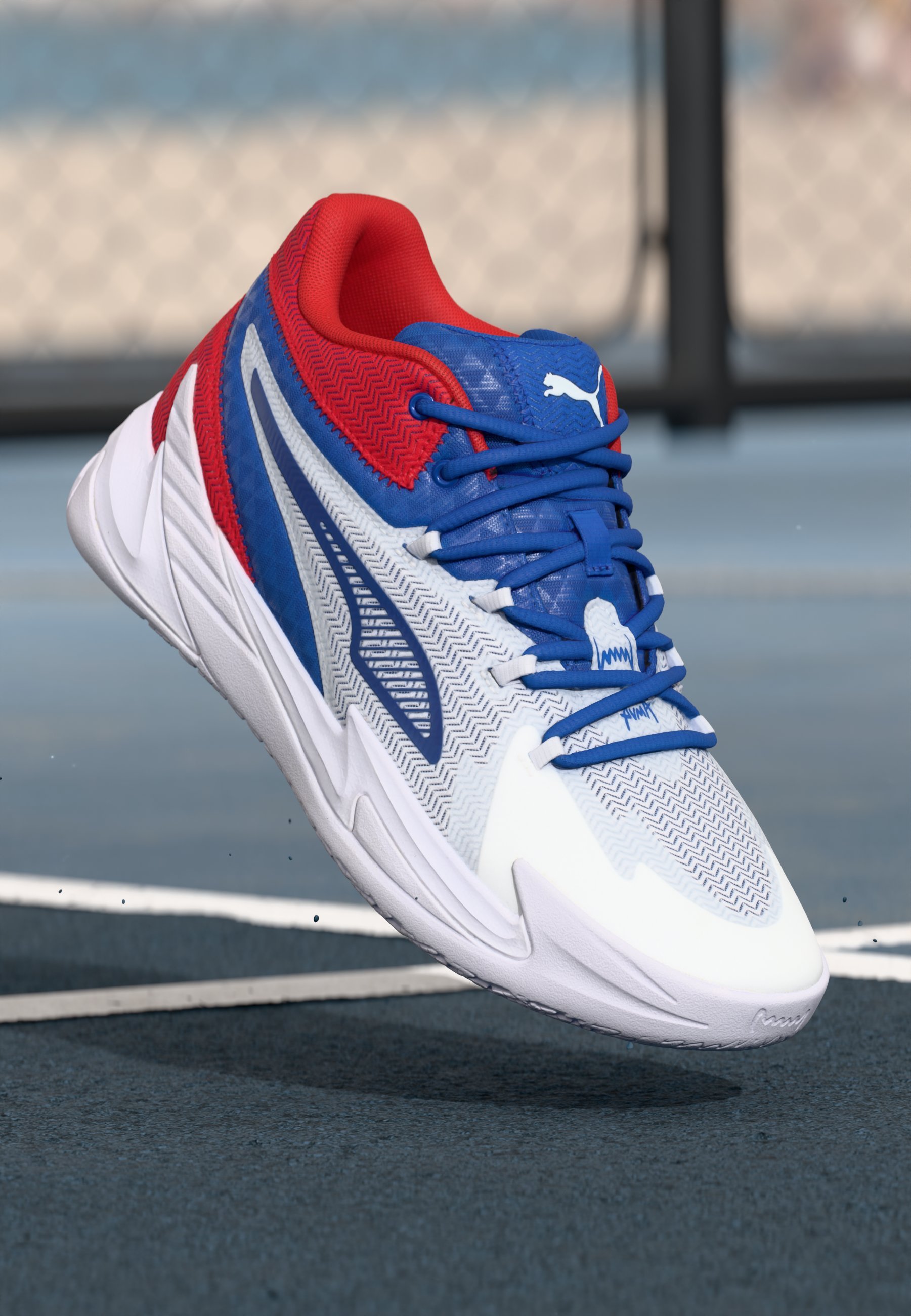 Puma DAGGER - Basketbalschoenen - wit/bergblauw/voor altijd rood