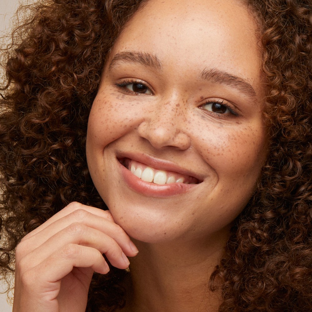 Estée Lauder Teint Naturel Longue Tenue SPF 20