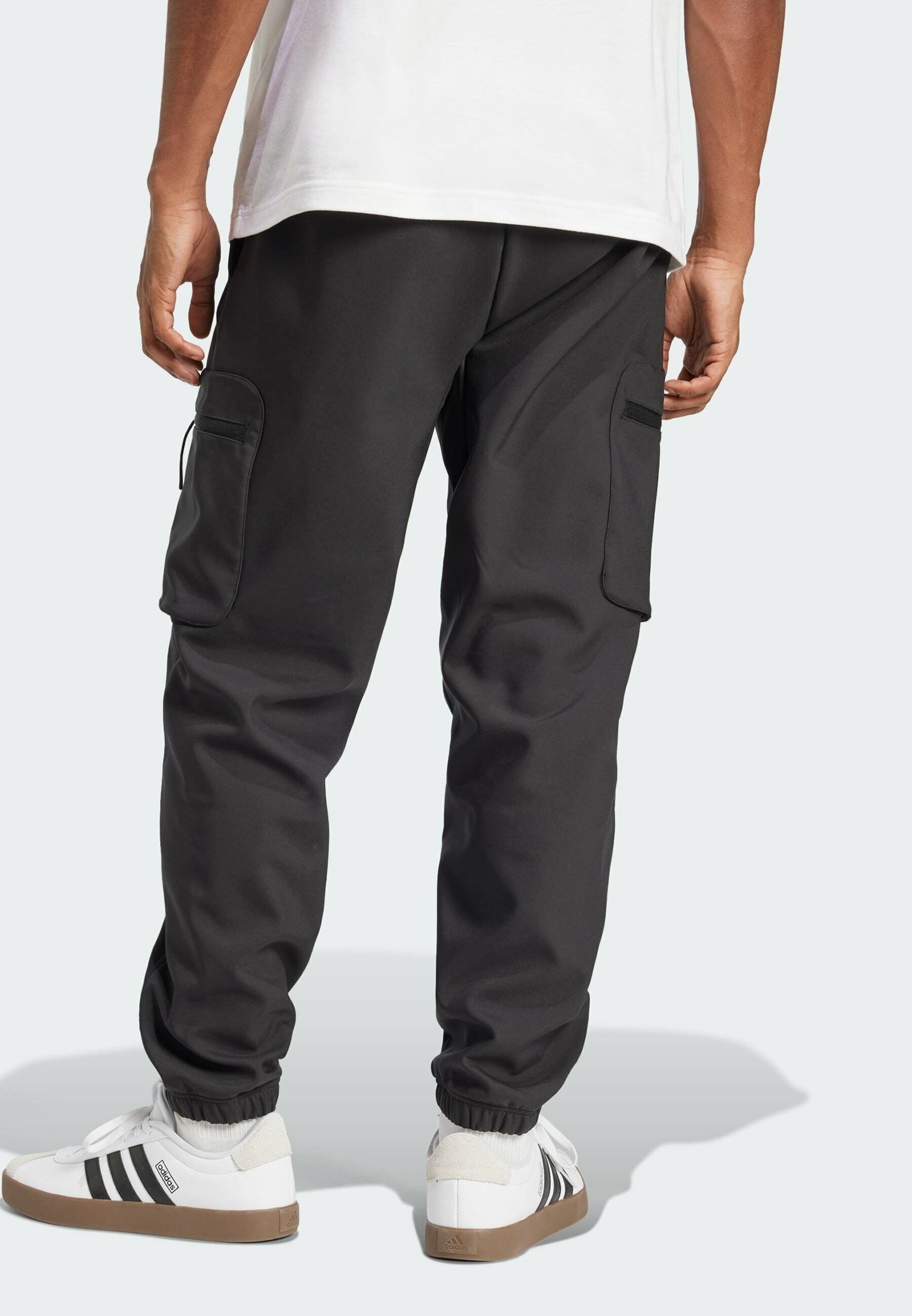 adidas Sportswear CITY ESCAPE PREMIUM CARGO - Trainingsbroek - zwart