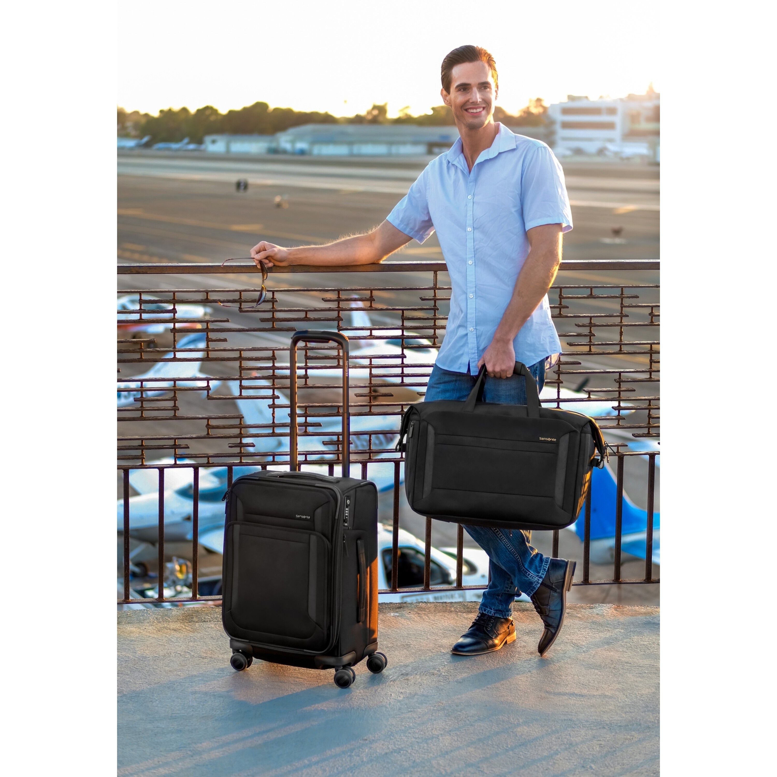 SAMSONITE ARMAGE II 22 x 14 x 9 Handgepäck-Spinner
