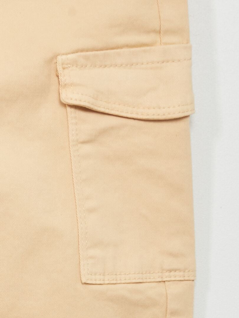Pantalones tipo paperbag con bolsillos - AMARILLO