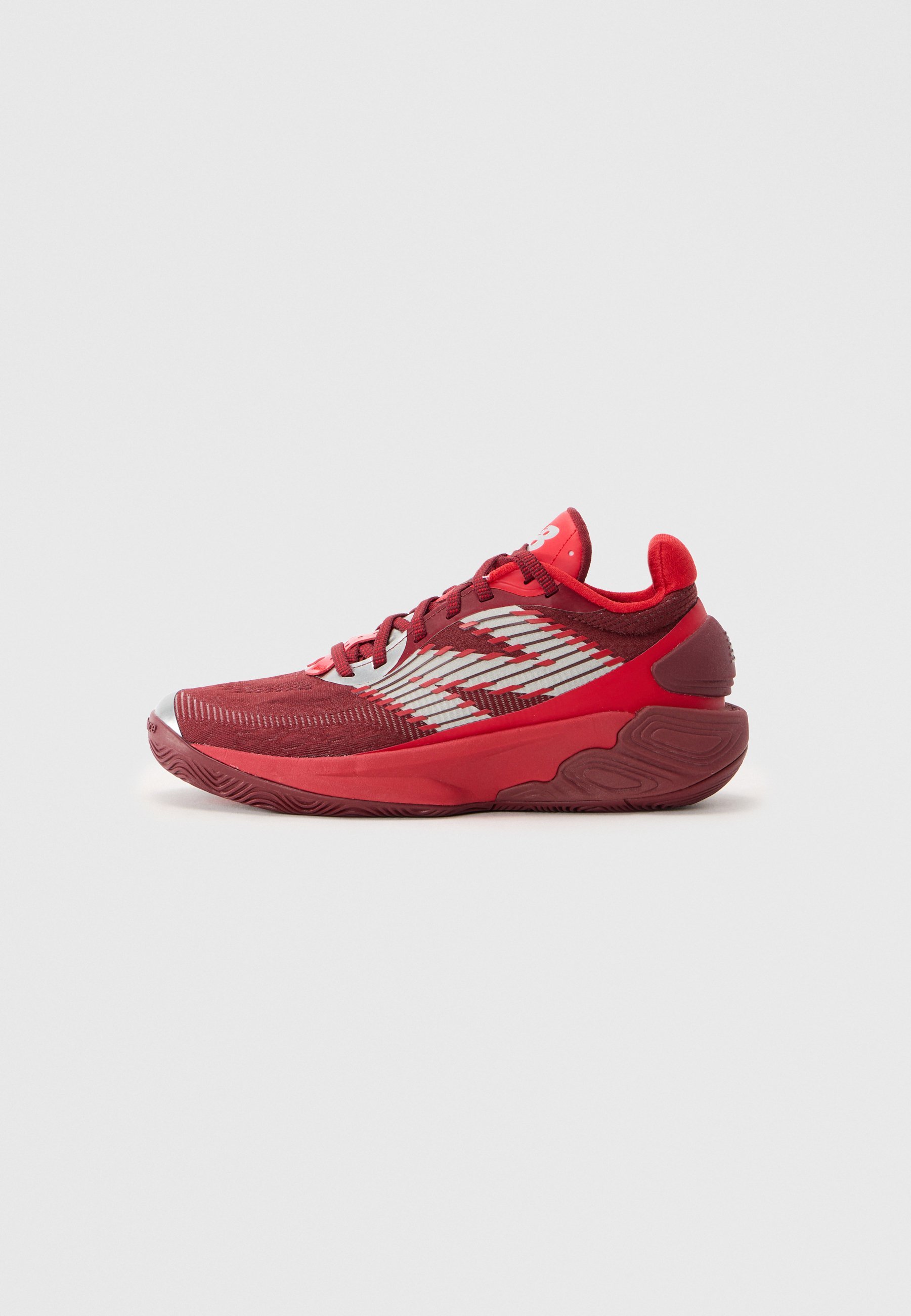 New Balance TWO WXY V5 - Chaussures de basketball - rouges