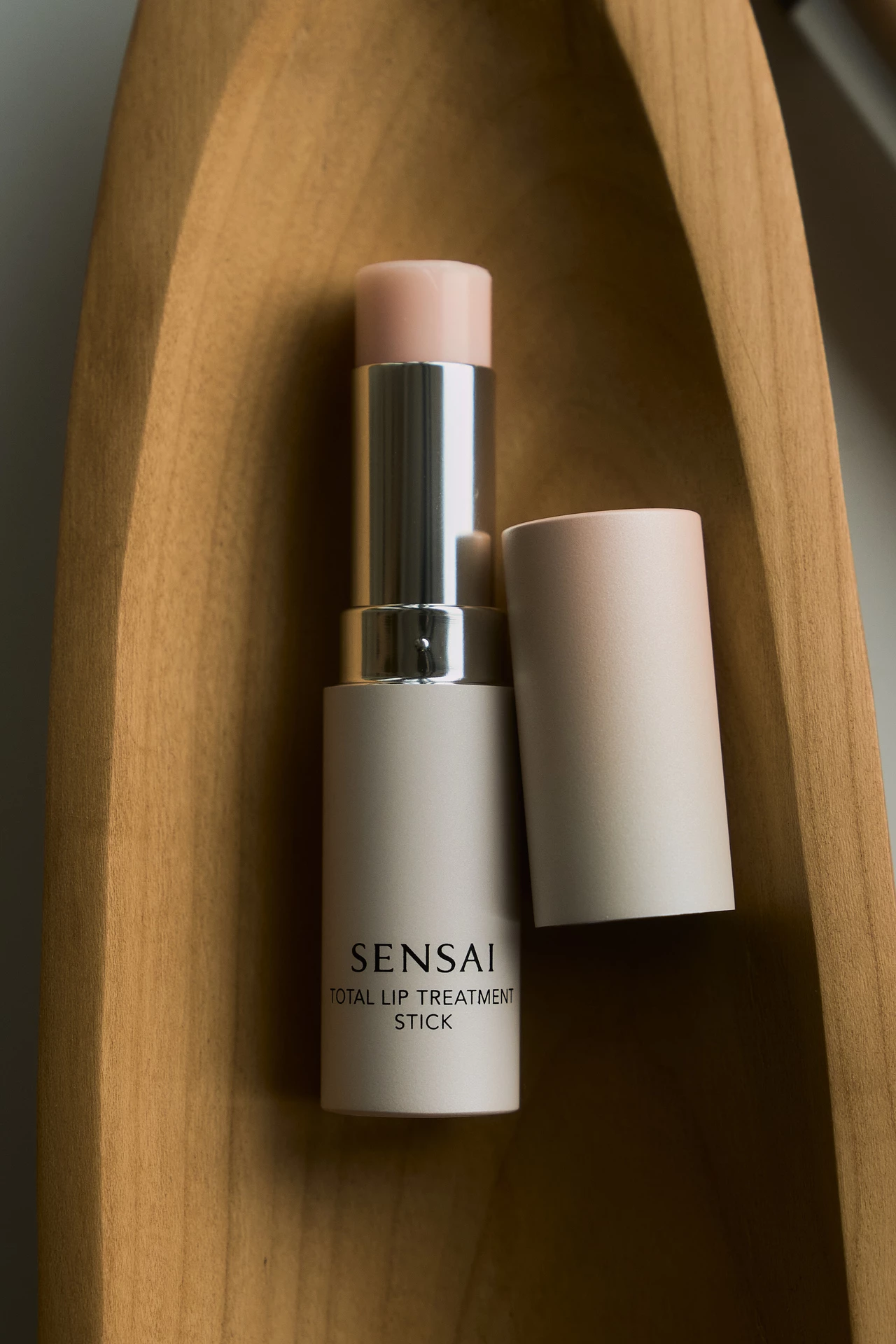 Total Lip Treatment Stick - SENSAI