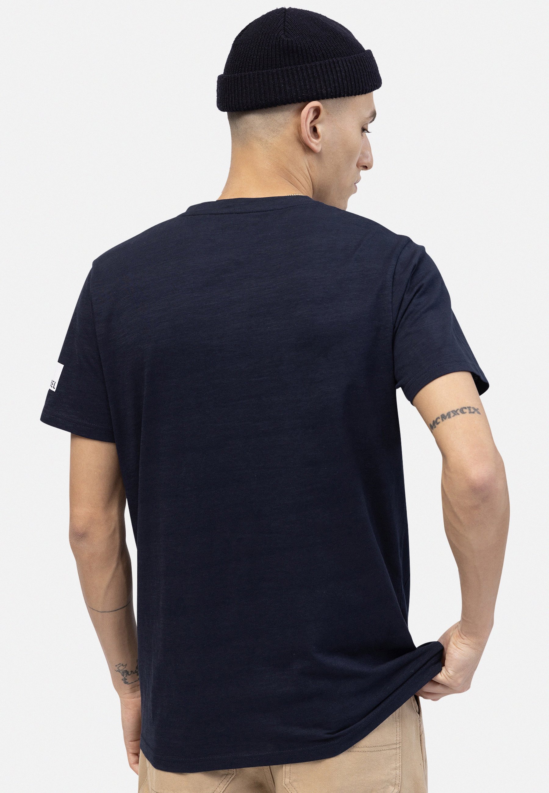 T-shirt GUTI Rebel Redéfini - T-shirt imprimé - Capitaine du ciel