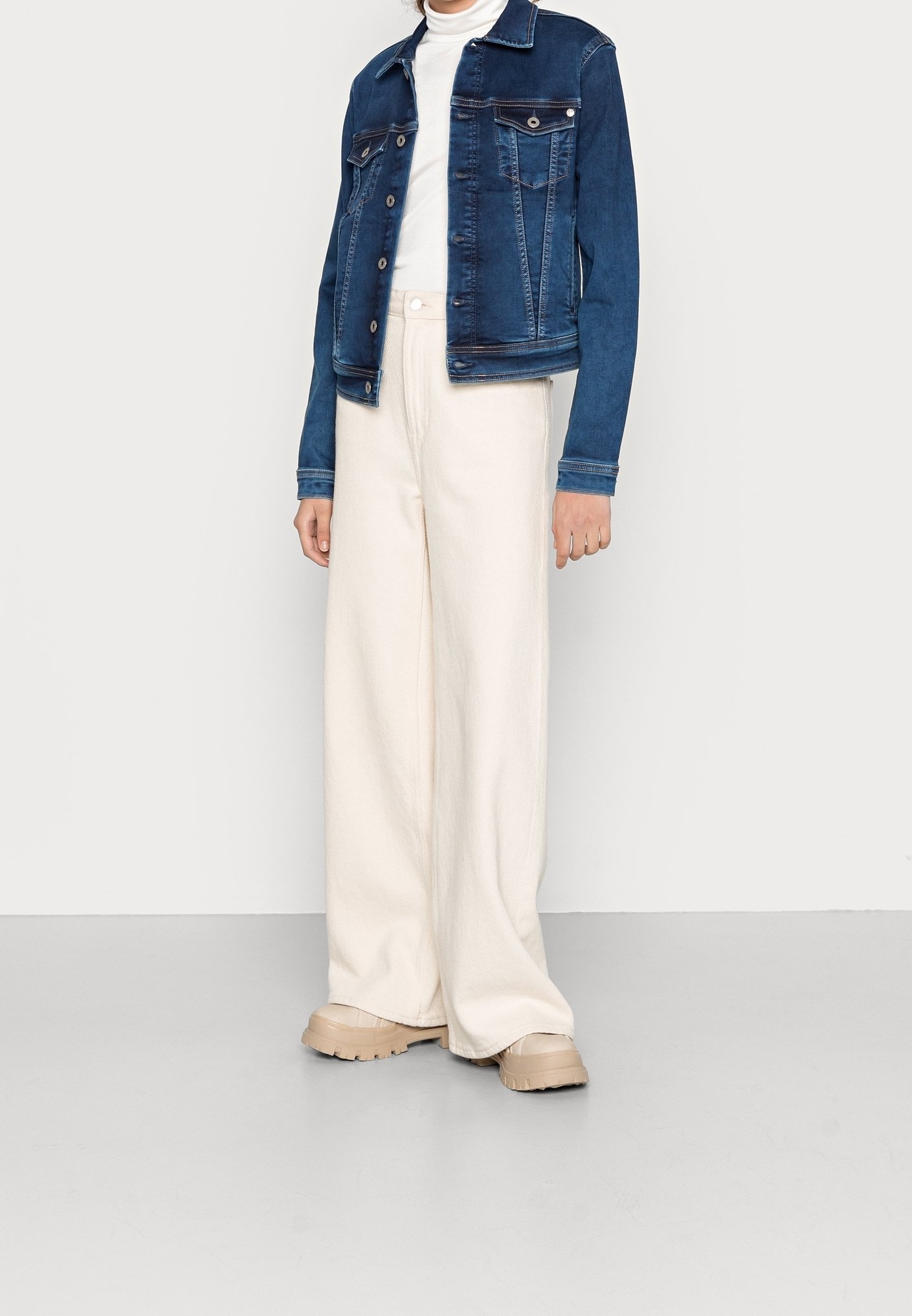 Pepe Jeans Farmerdzseki - sötétkék farmer