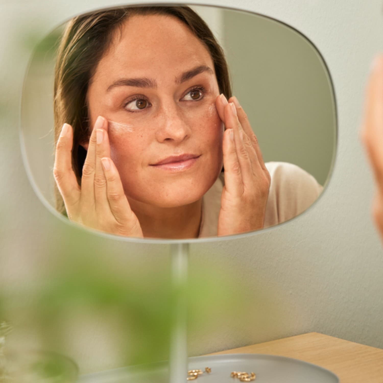 Weleda noćna krema za učvršćivanje kože s narom - 40 ml